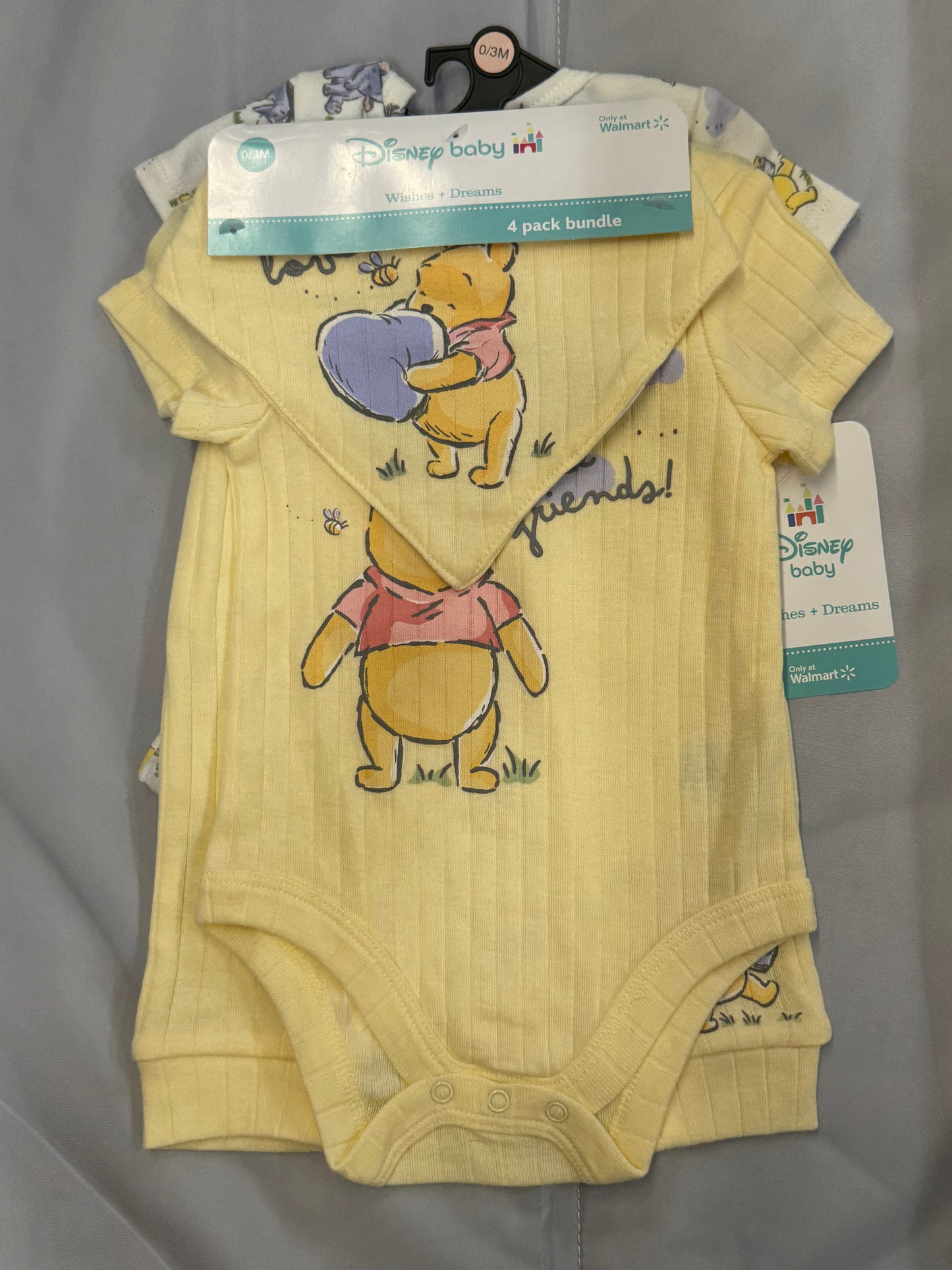 New 4pc Pooh Outfit, 0-3m