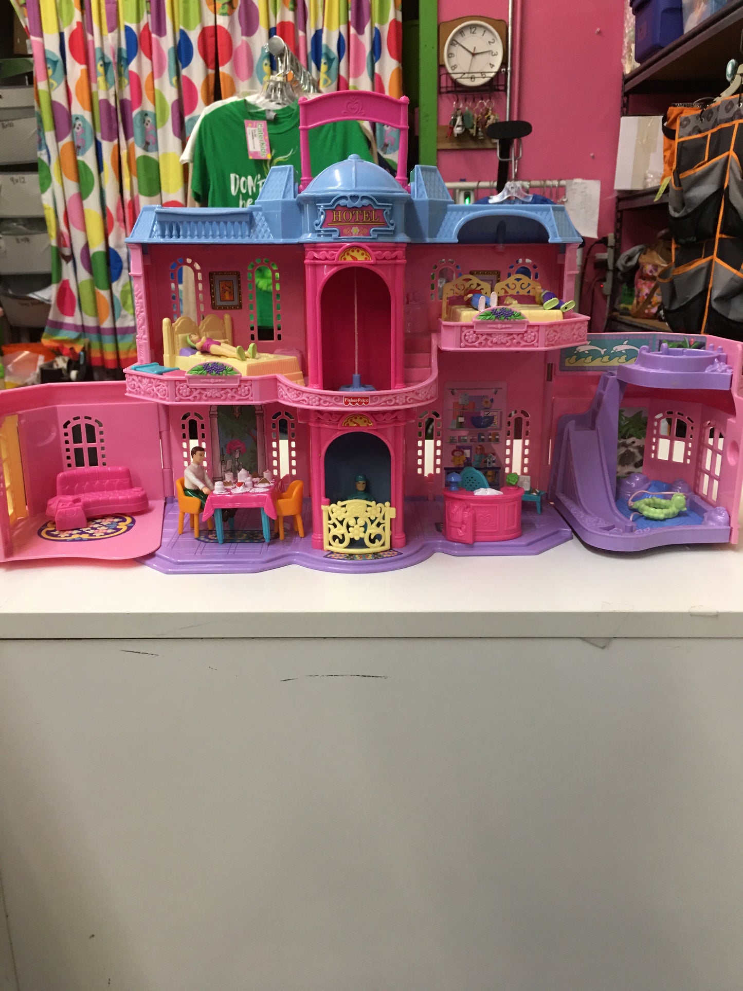 Fisher Price 2001 Hotel