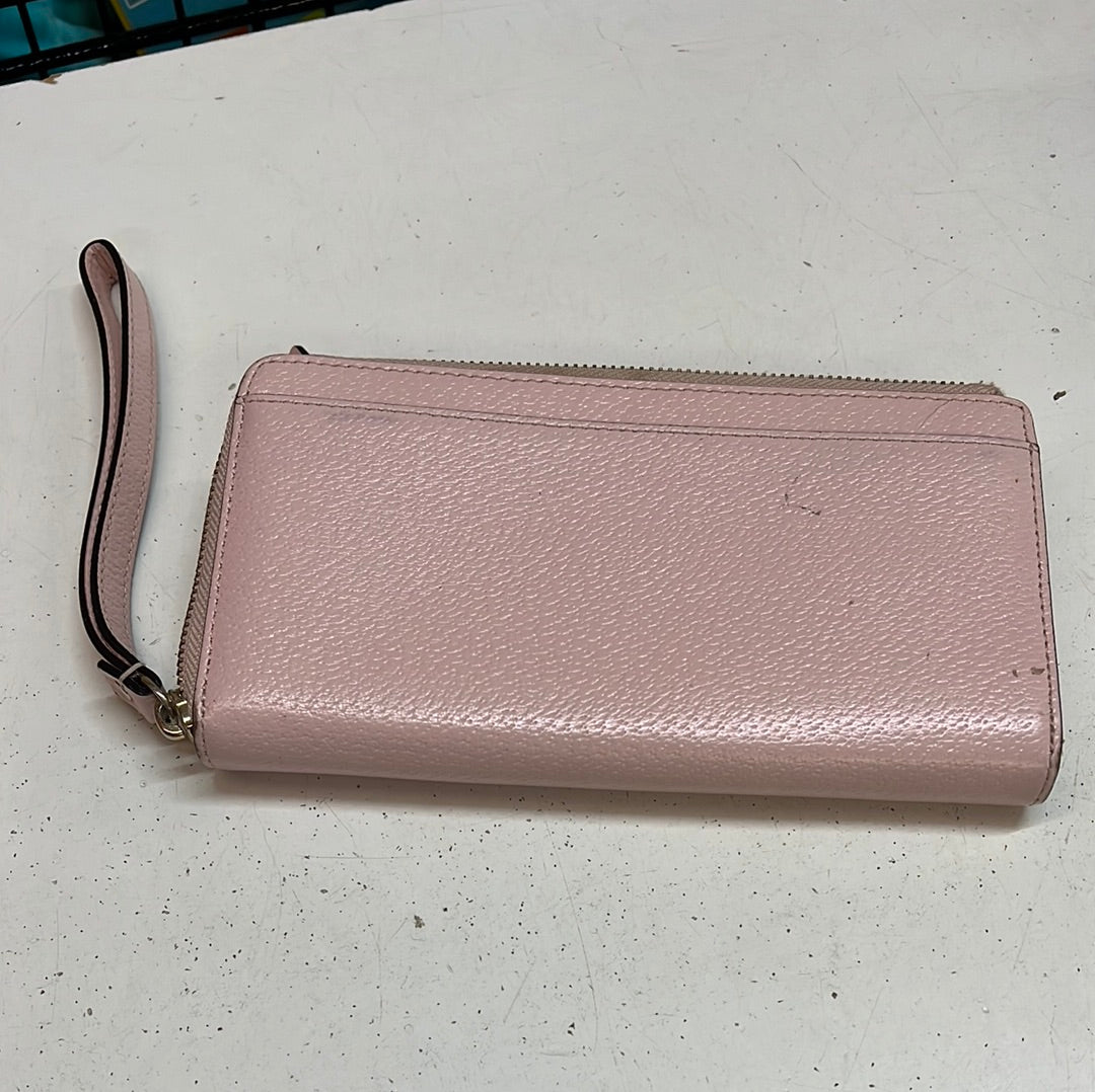 Kate Spade Wristlet Wallet