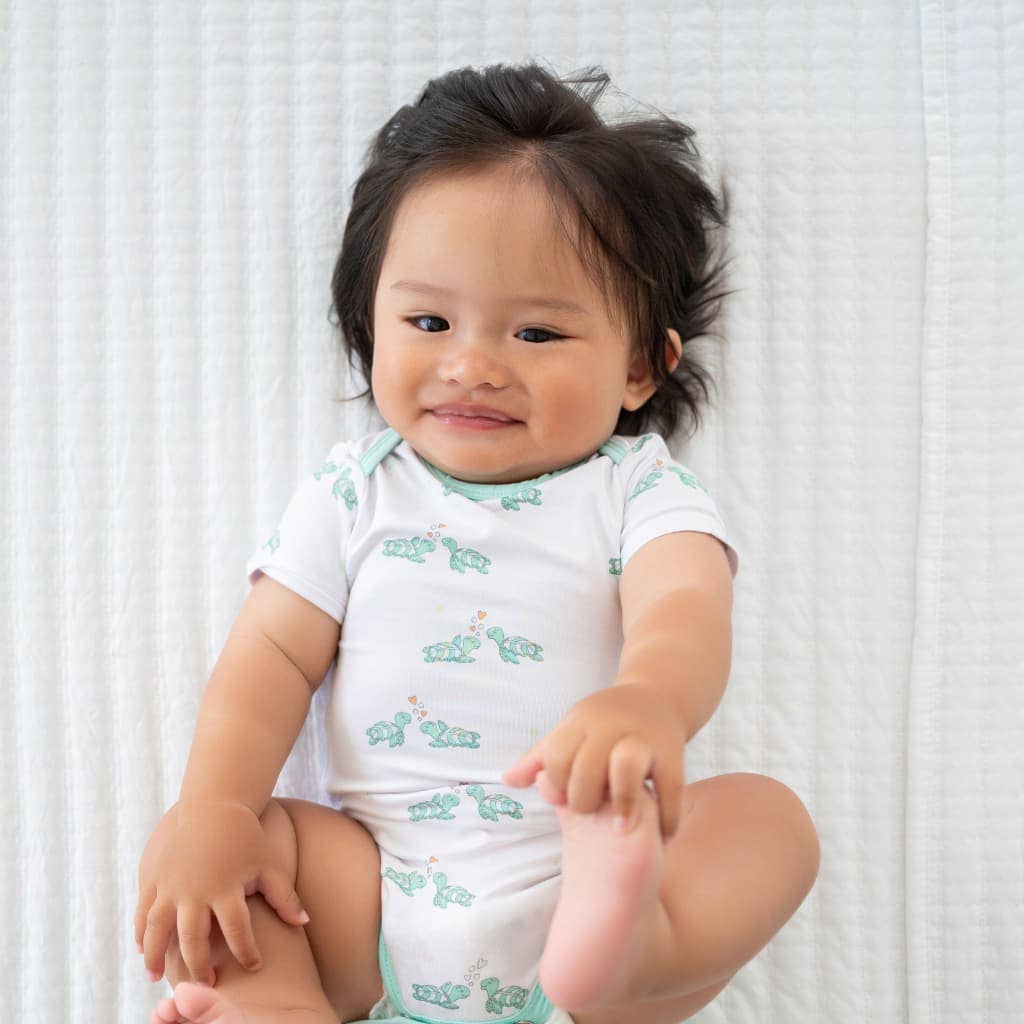 Honu Honi Bamboo Onesie: 6-12M