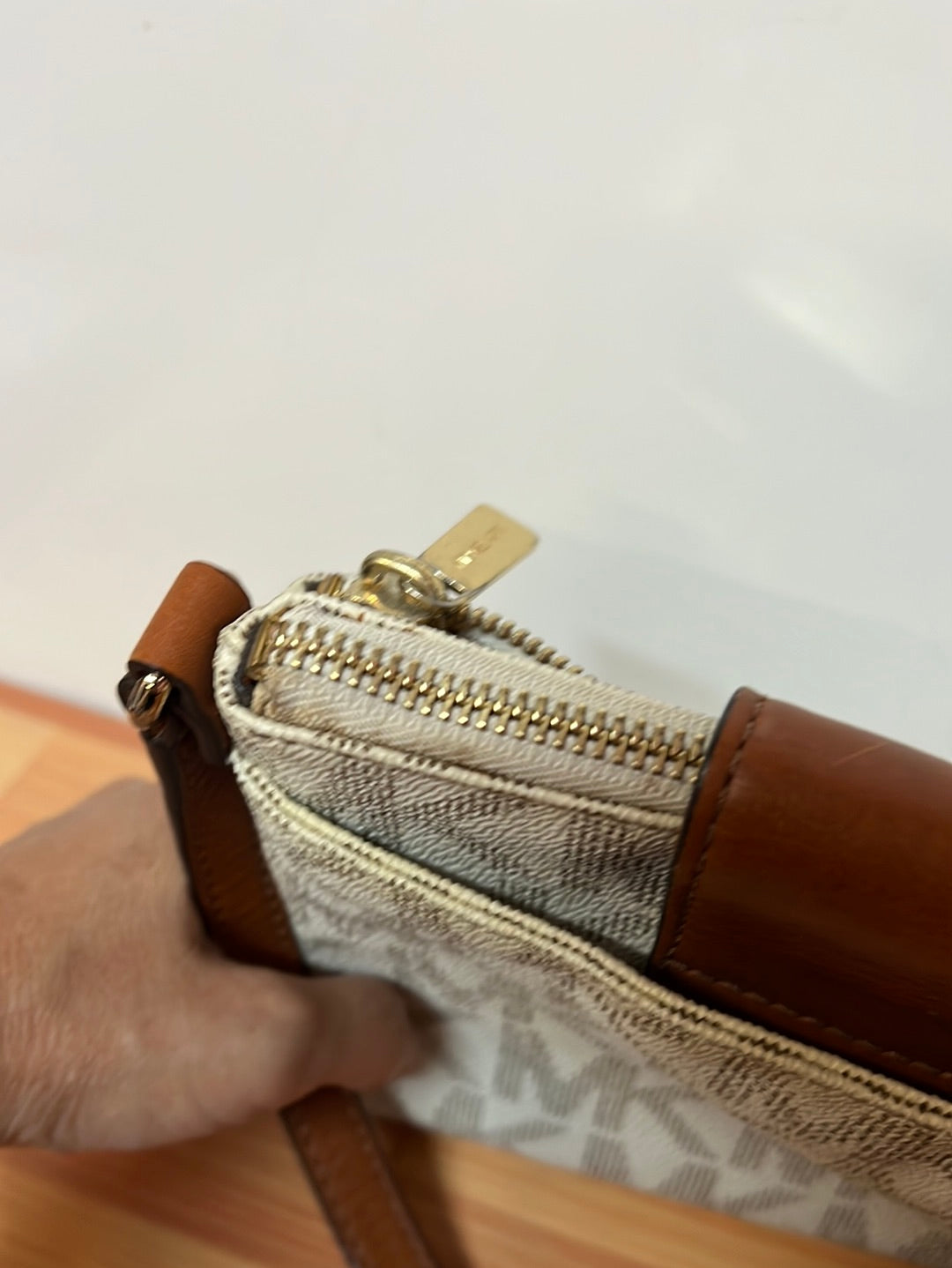 Michael Kors Mini Crossbody