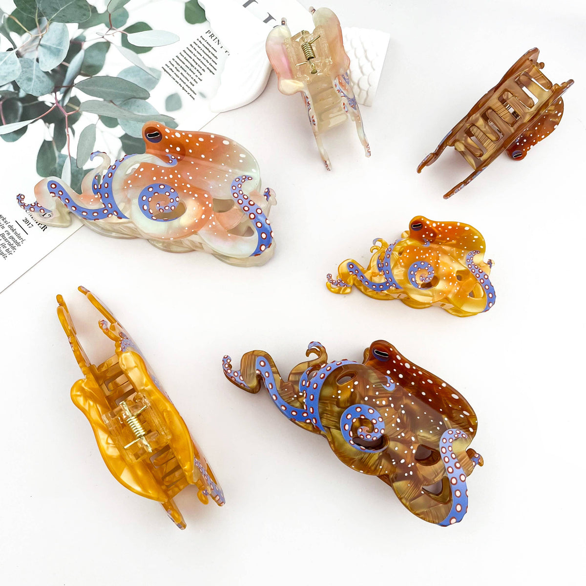 Blue Ring Octopus Hair Claw Clip, Ocean-Inspired Hair Clip: White / 1.2in