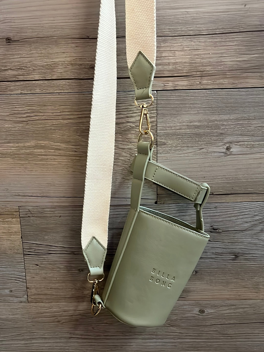 New Billabong Drink Crossbody