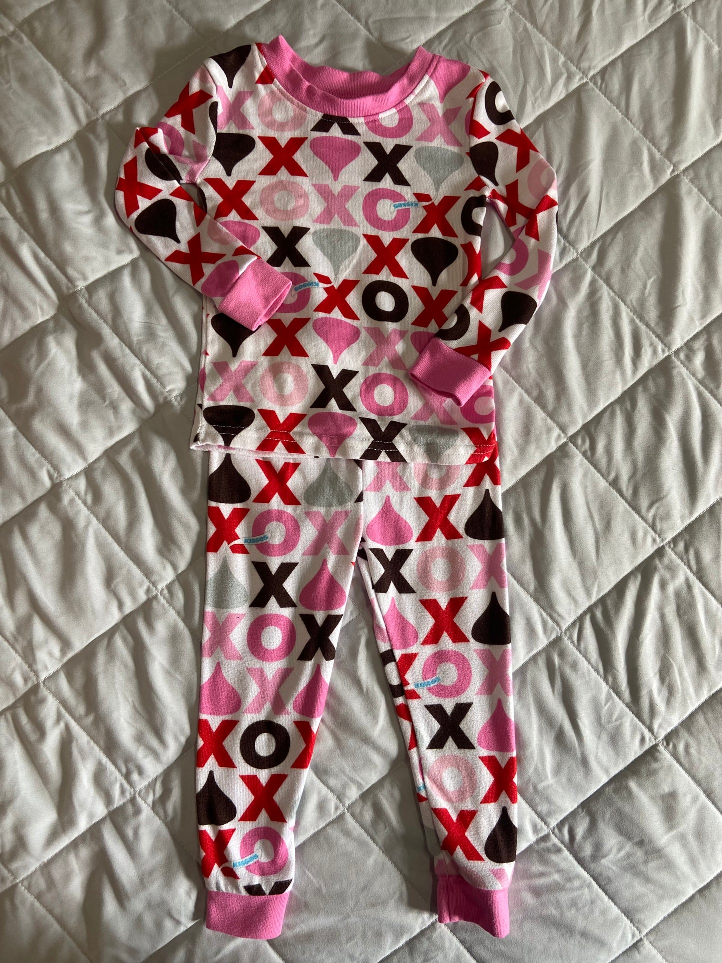 Hersheys Kisses Candy Pajama Set, 18m