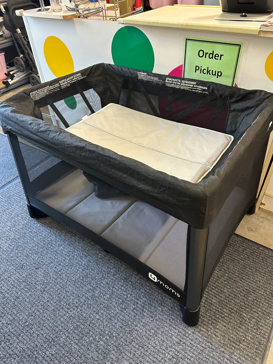 4moms Breeze Playard