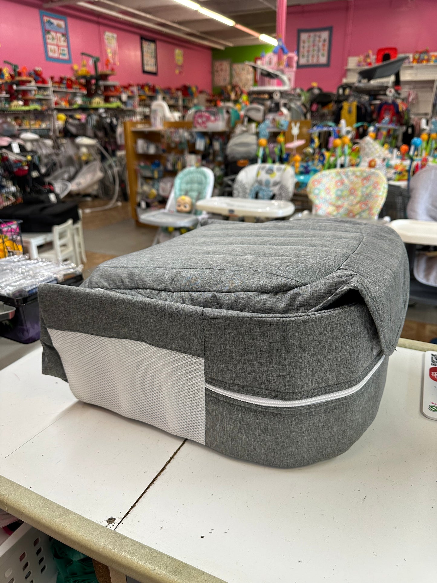 Baby Delight Portable Sleeper, Drk Grey