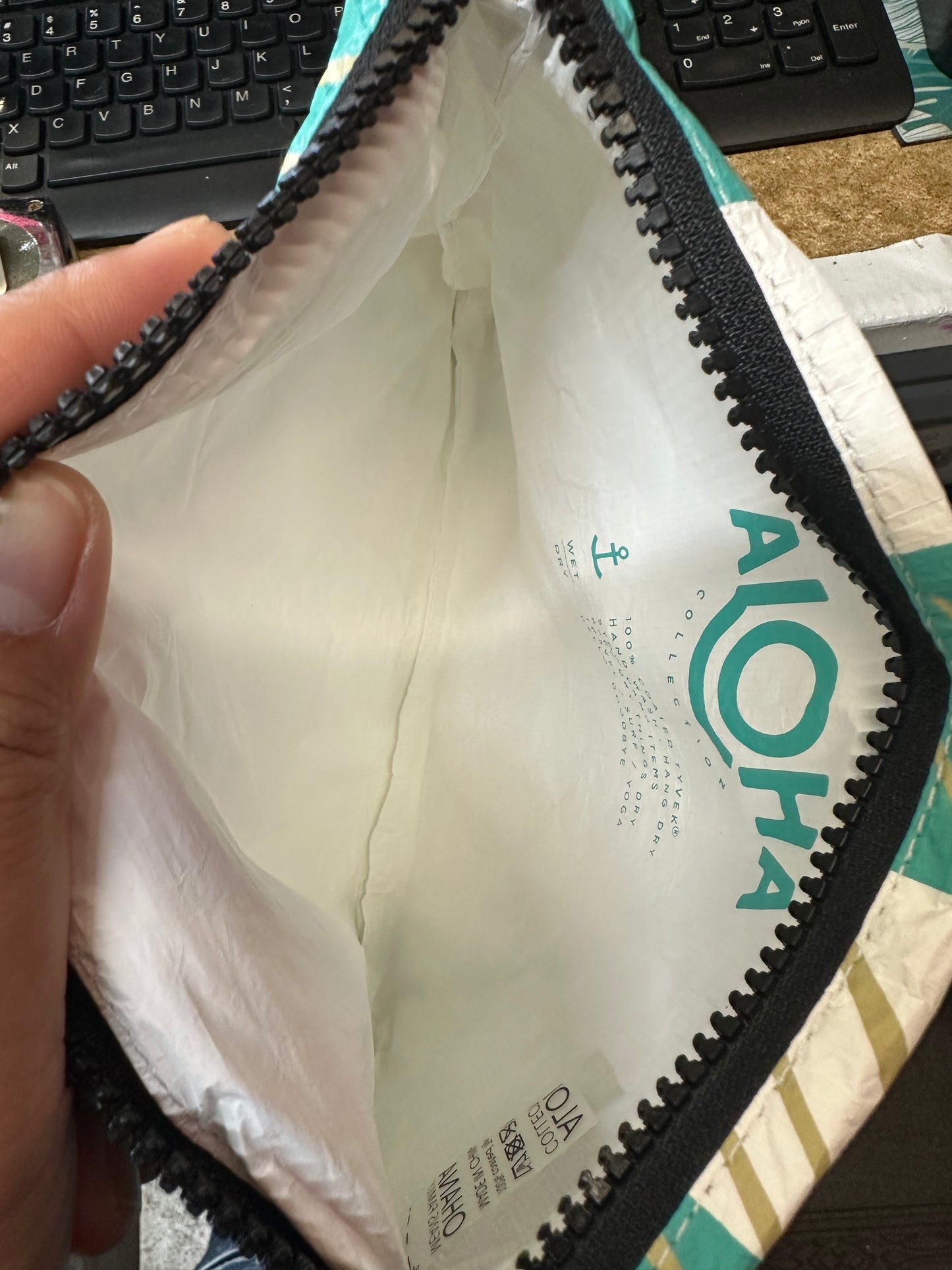 Aloha Collection Pouch