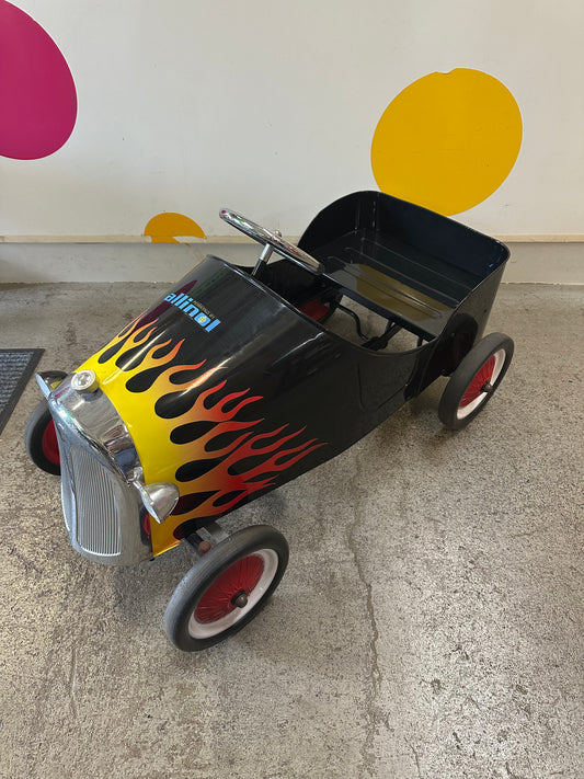 Instep Push Pedal Car