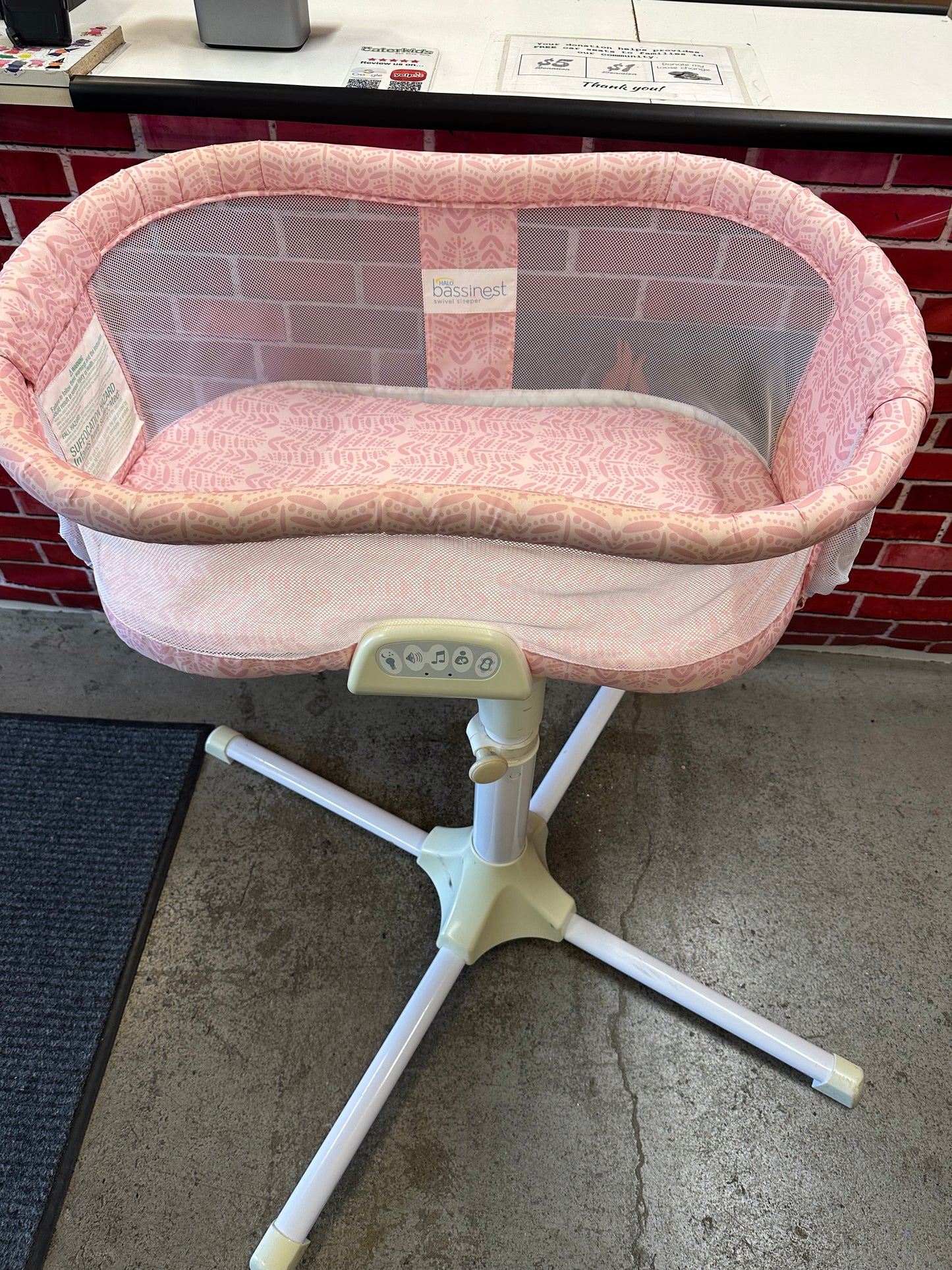 Halo Bassinet, Pink