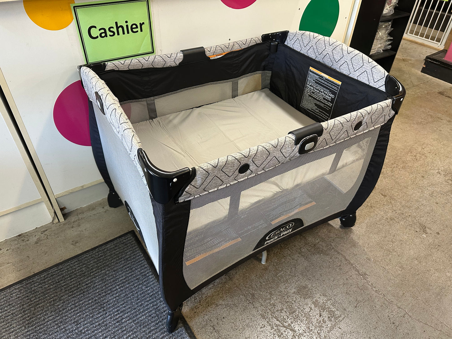 Graco Playard, Diamonds
