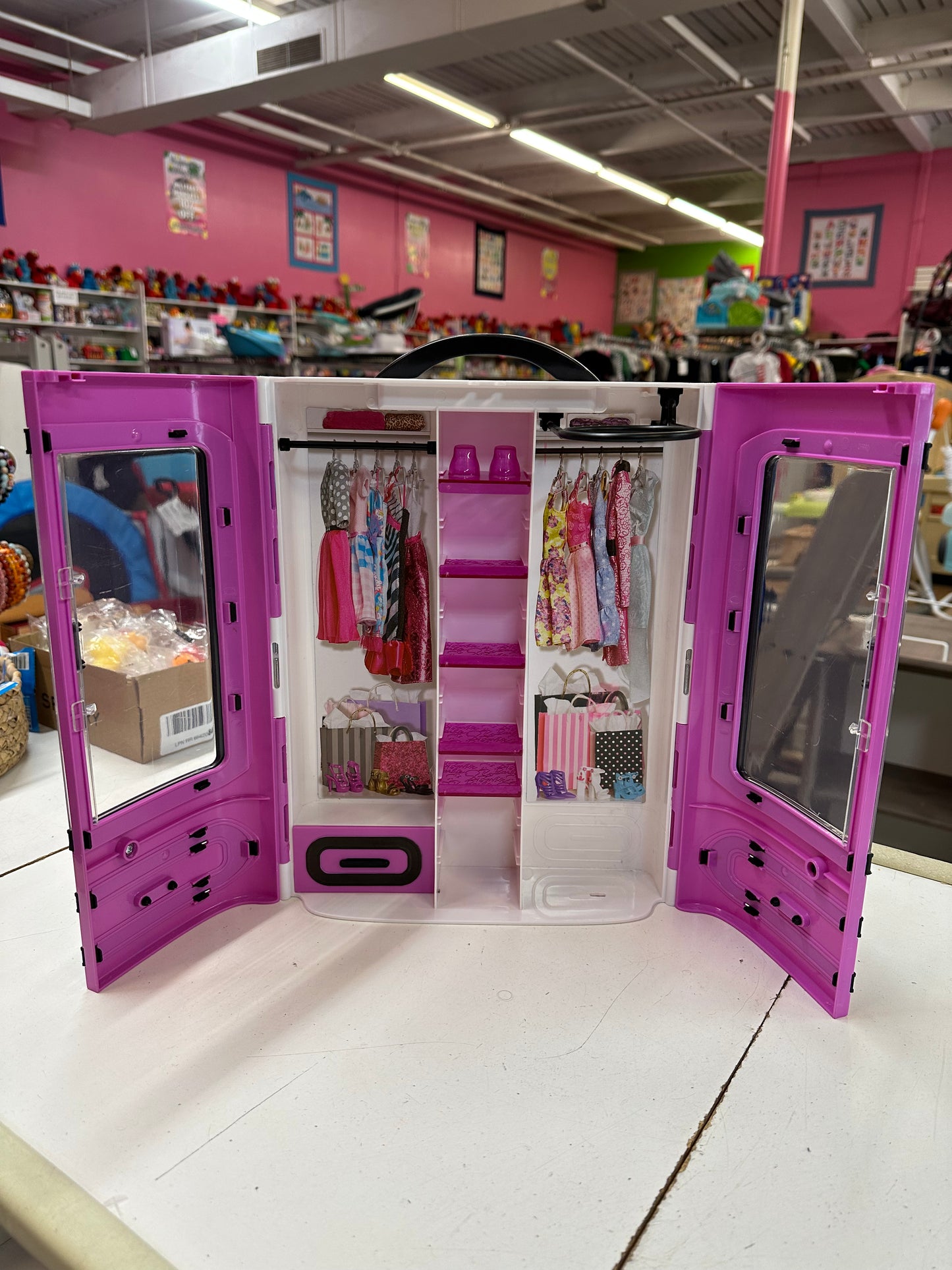 Barbie Closet Wardrobe