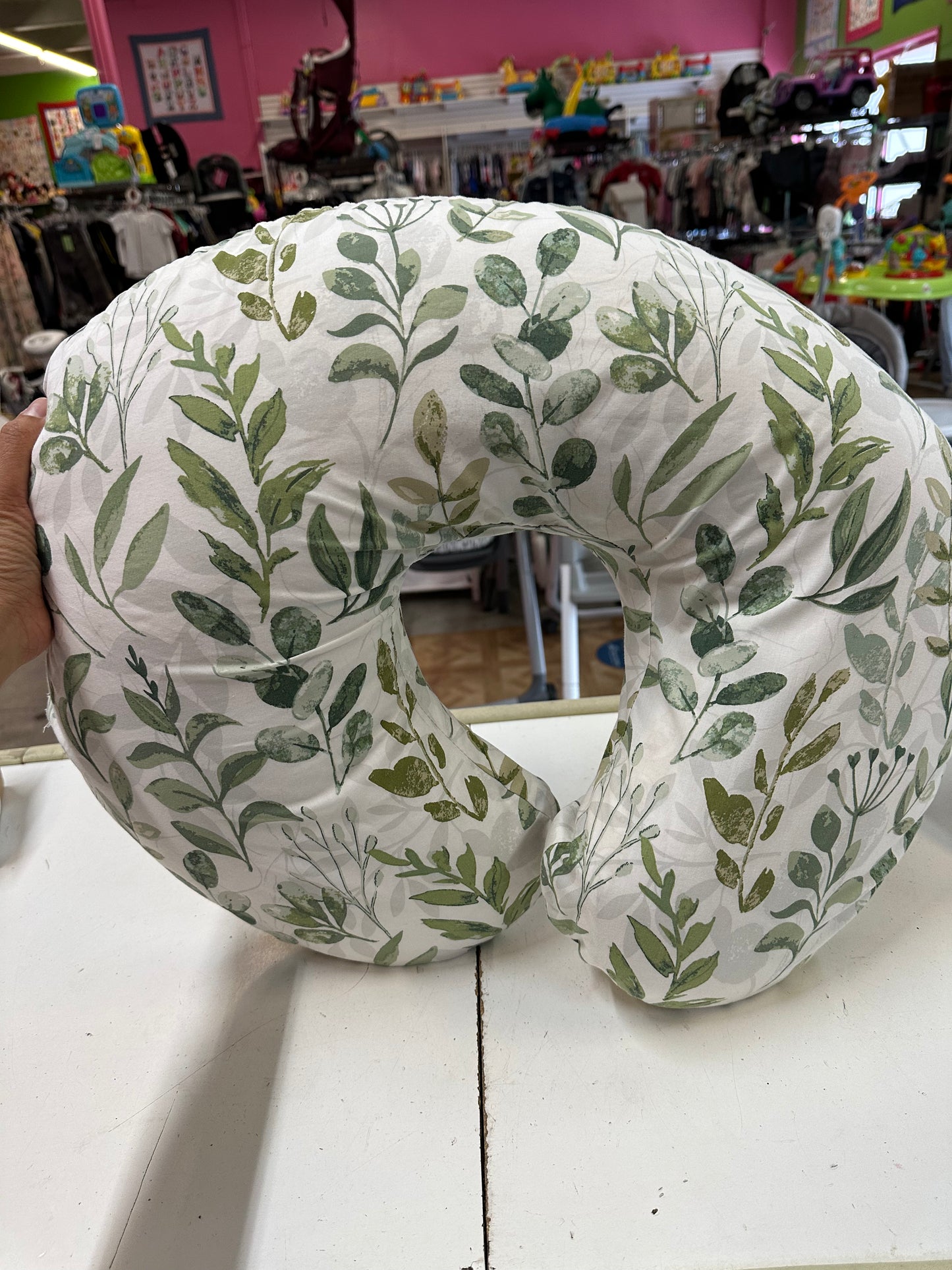 Boppy Pillow, Green Leaf