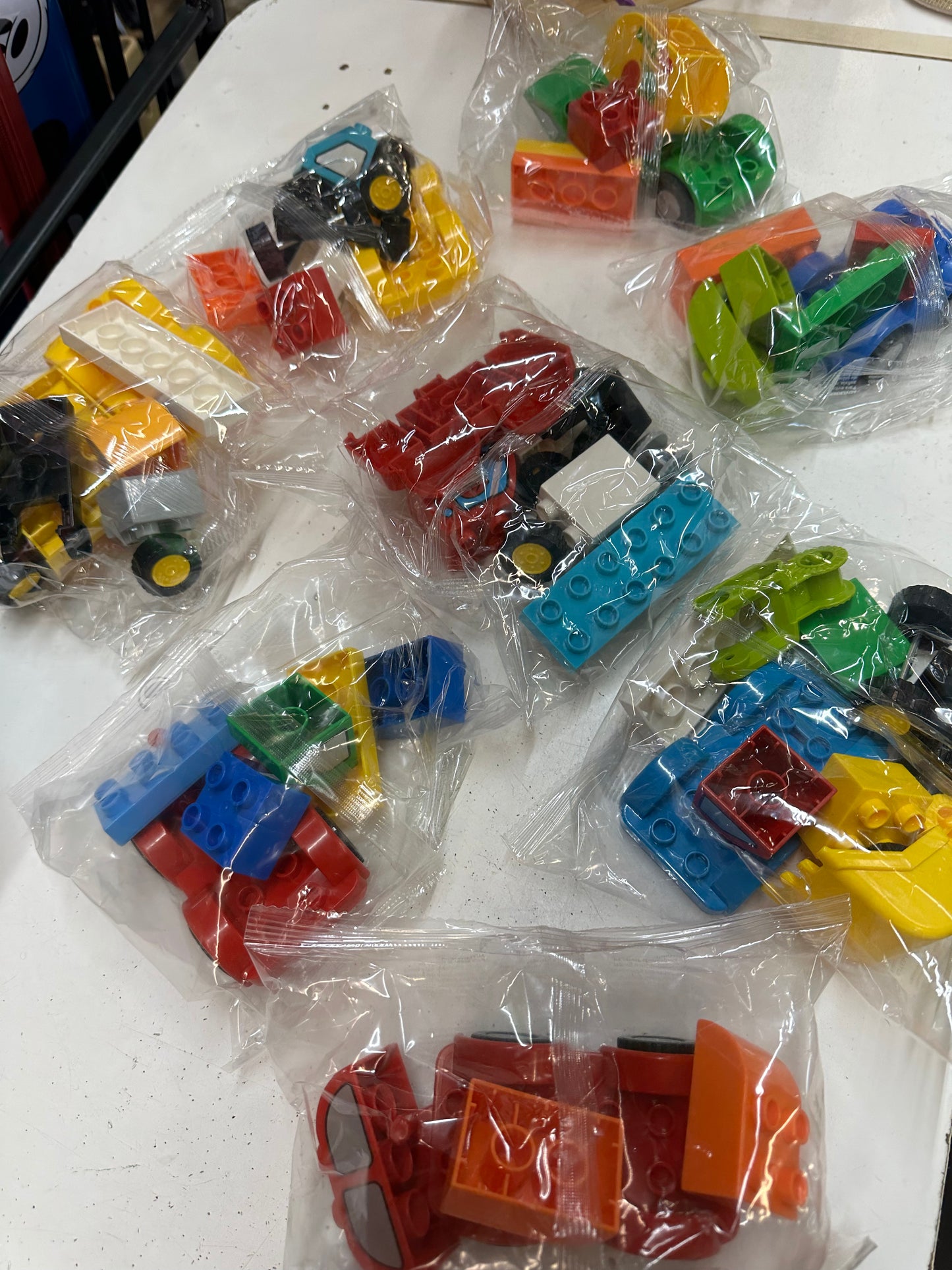 New Joyin Building Block Car Set