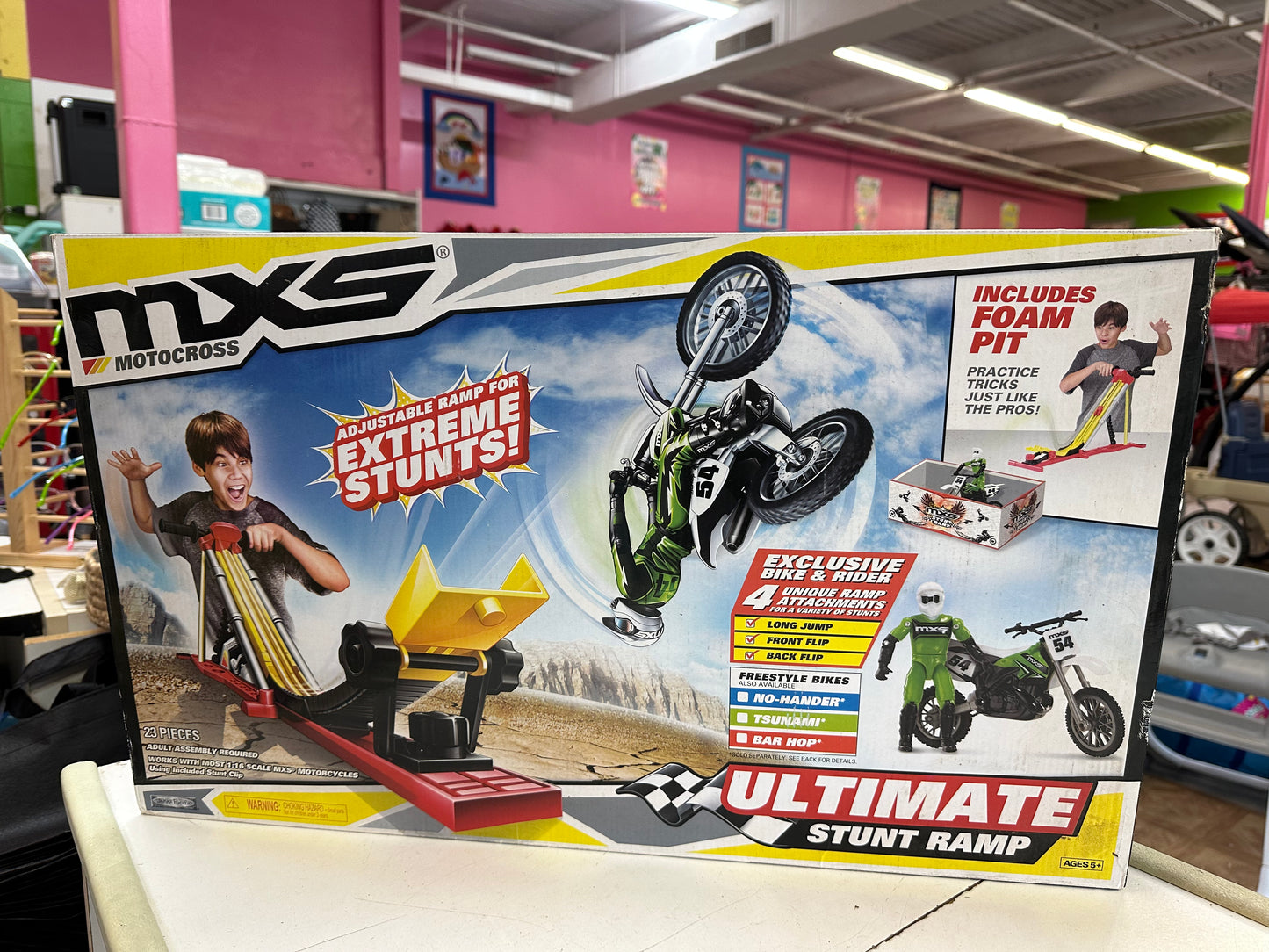 New MXS Motocross Ultimate Stunt Ramp