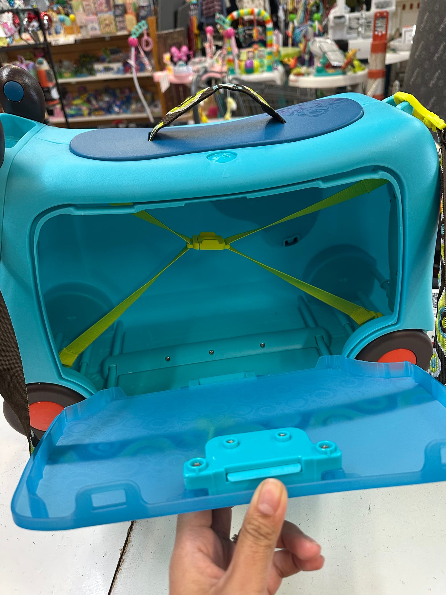 Battat Dog Luggage
