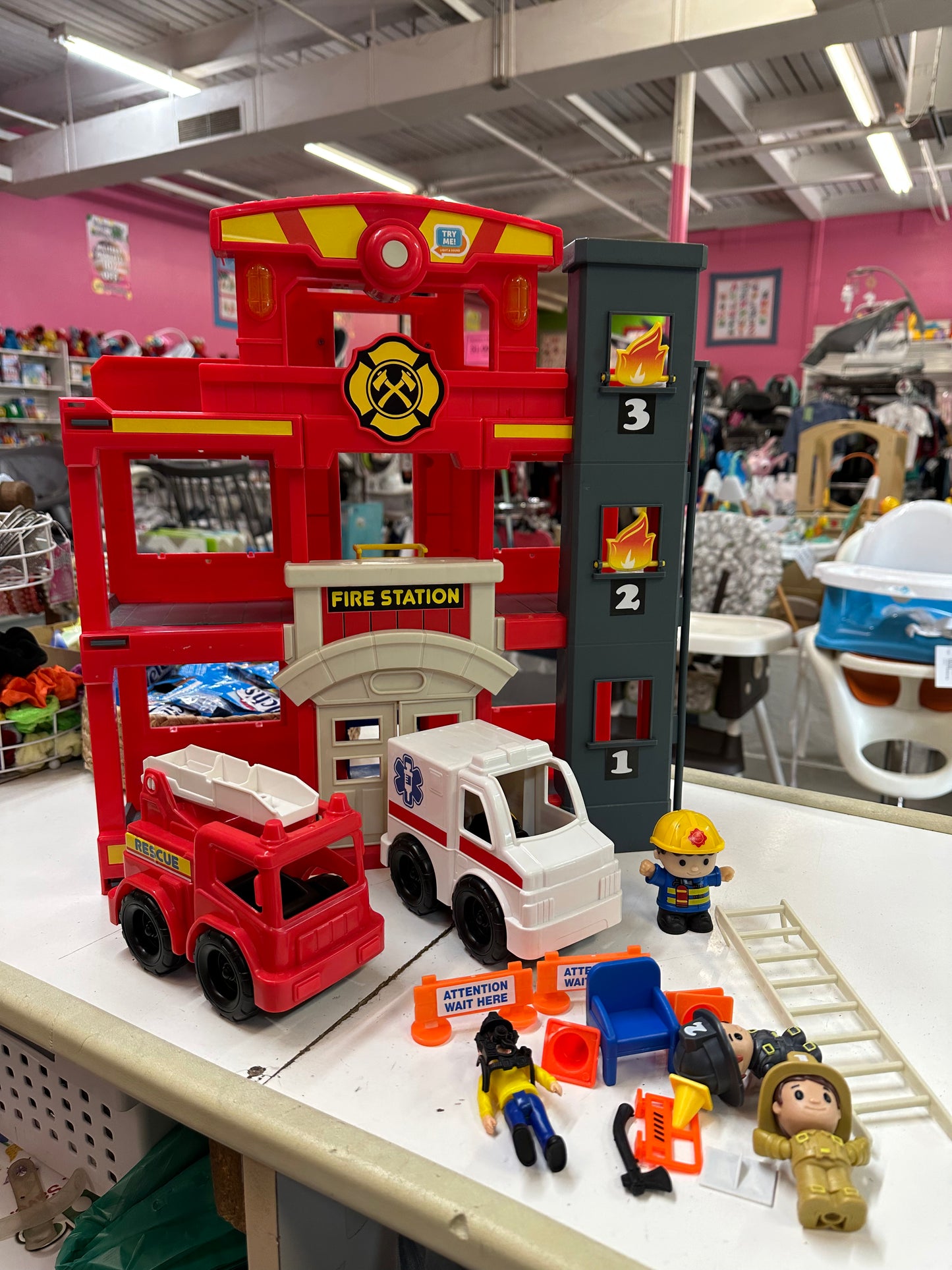 Kid Connection Fire Station Playset