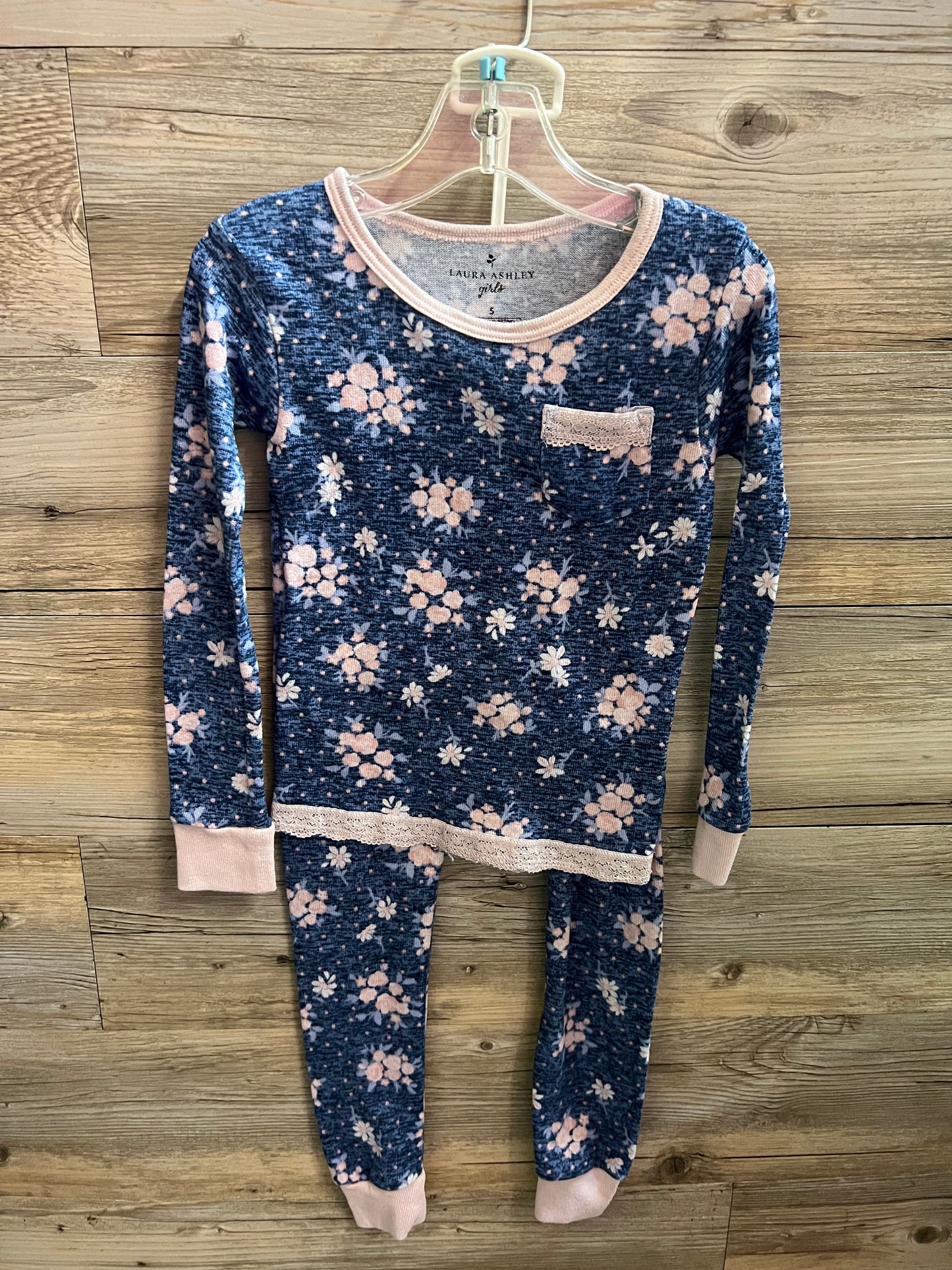 Laura Ashley Sleepwear, Size 5