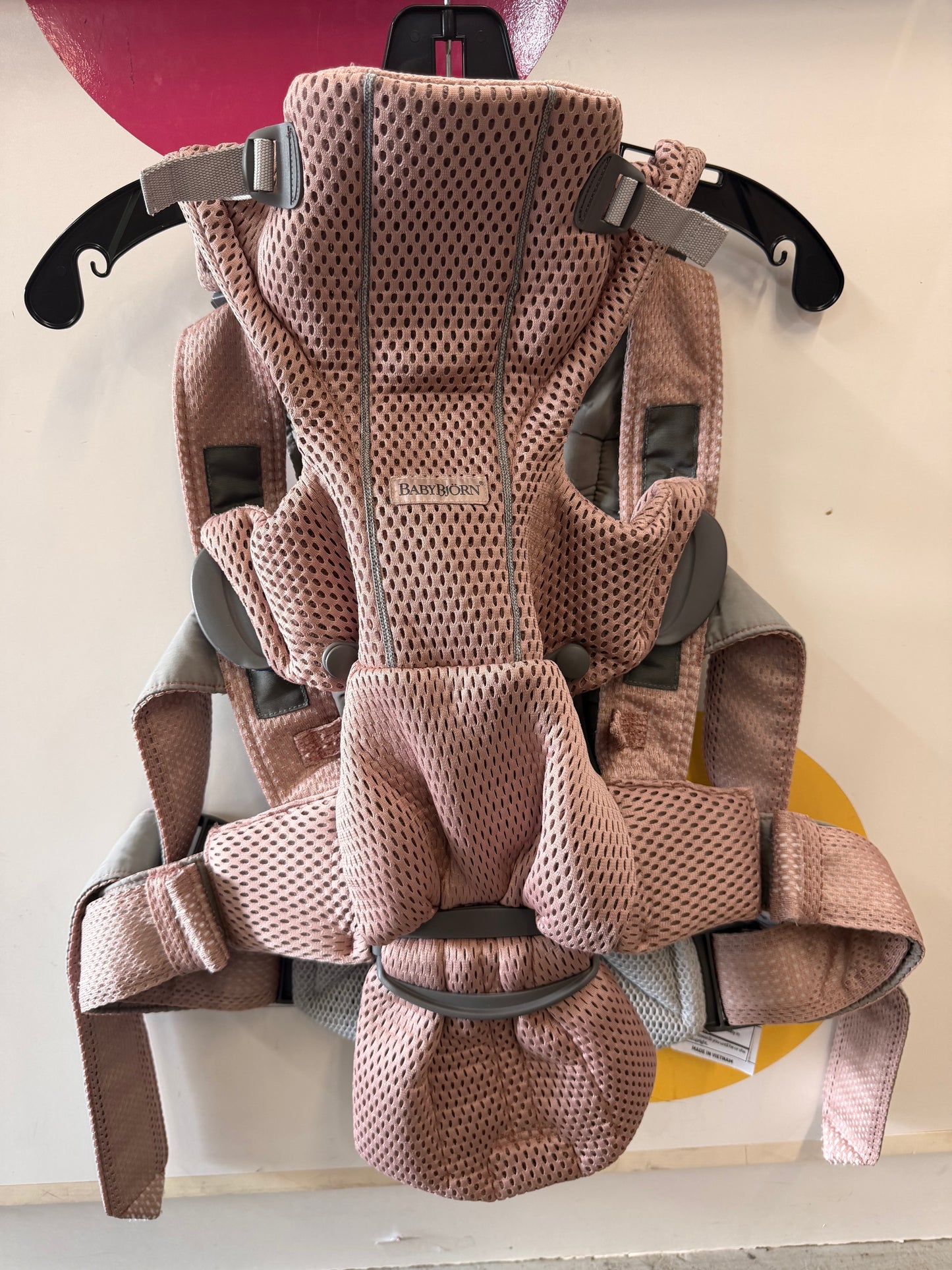 Baby Bjorn Free Carrier