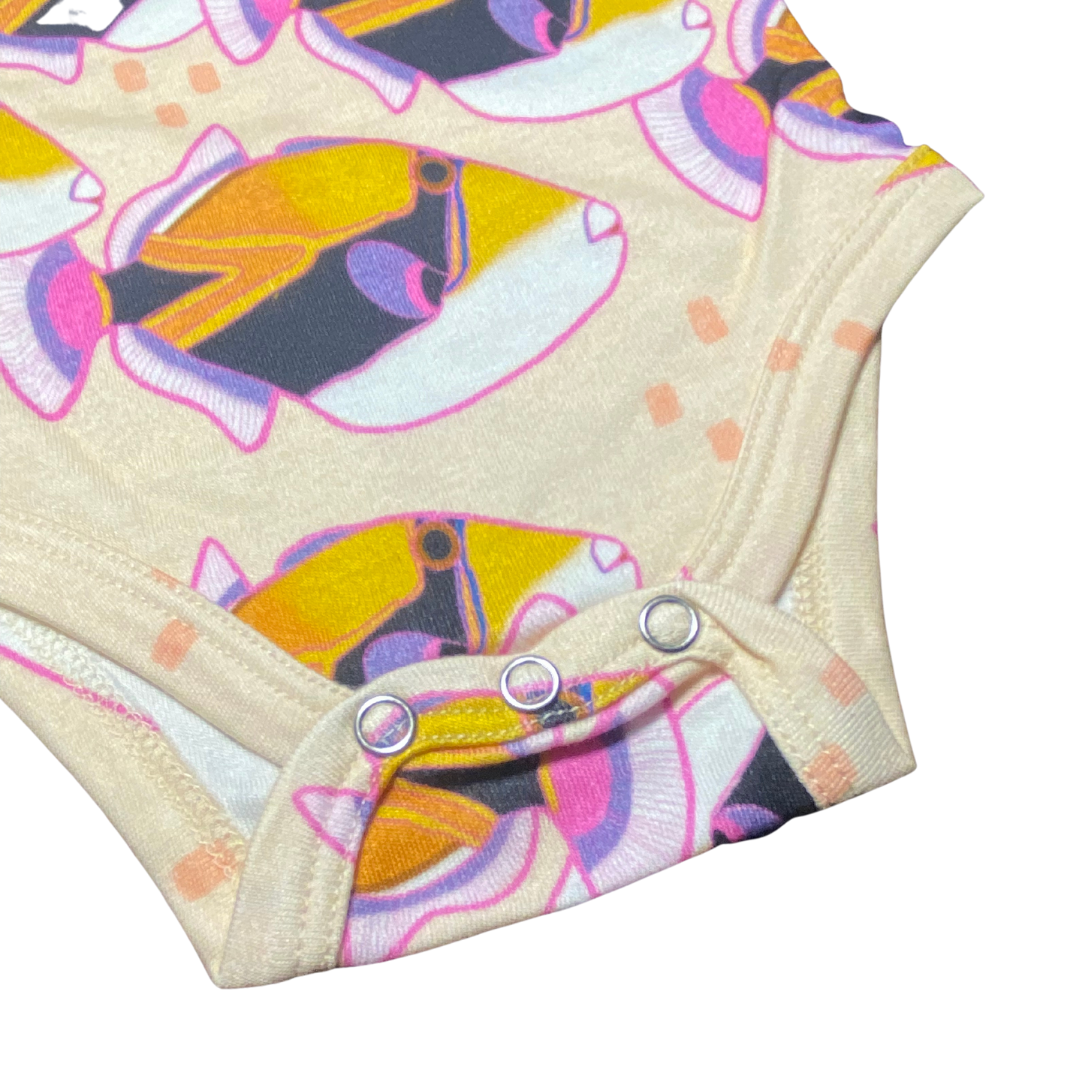 Classic Onesie - Humuhumu Love Pink: 12-18 M