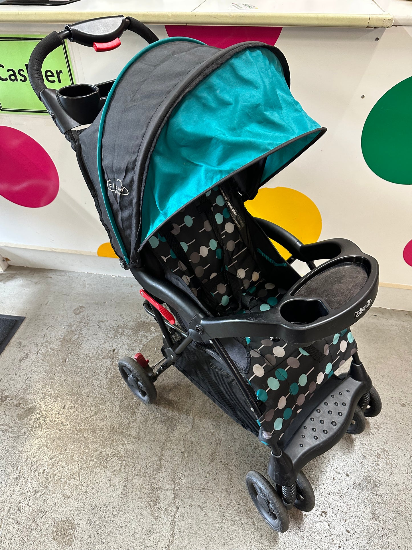 Kolcraft Cloud Stroller, Dots