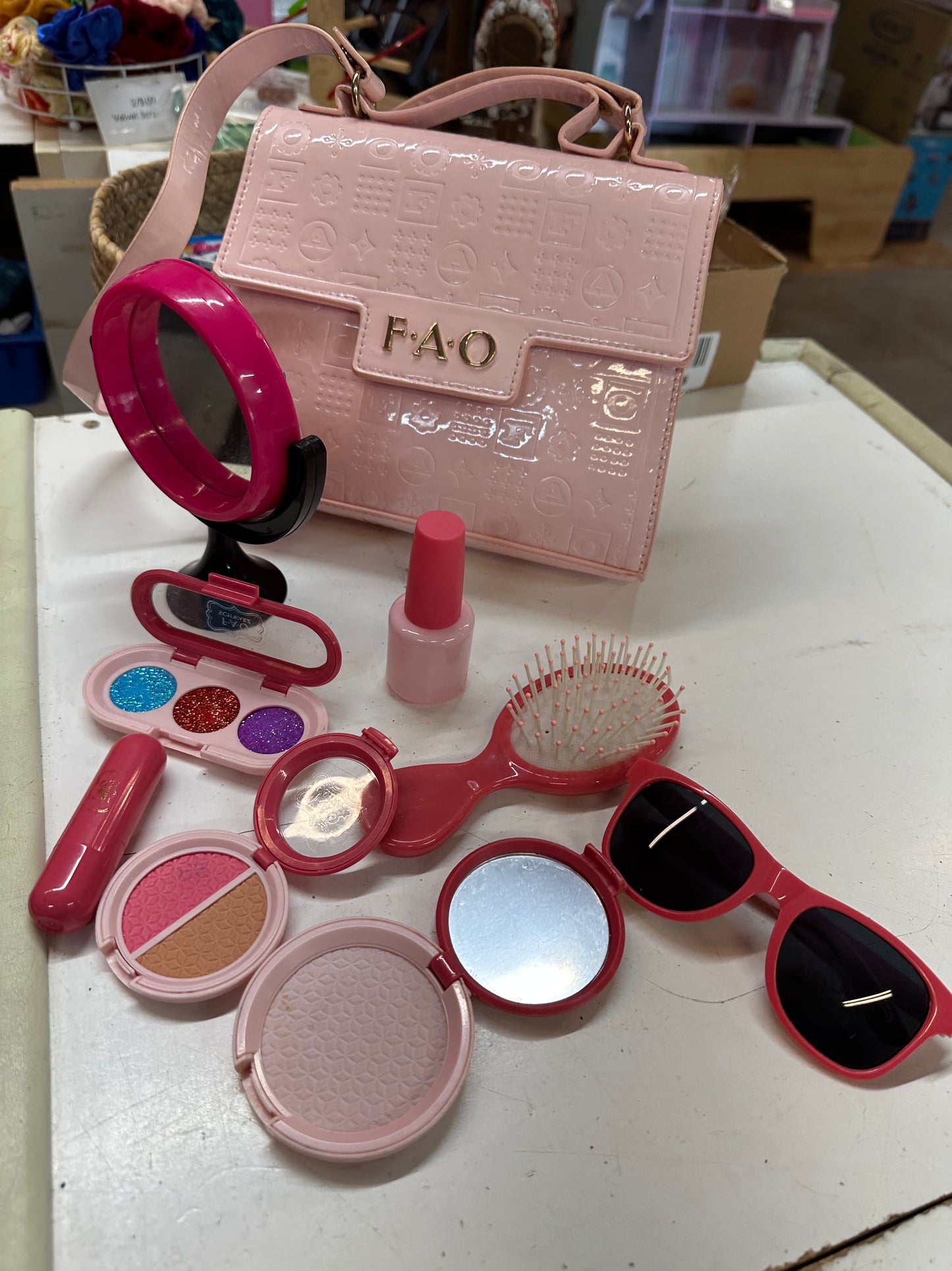 FAO Schwarz Purse Playset