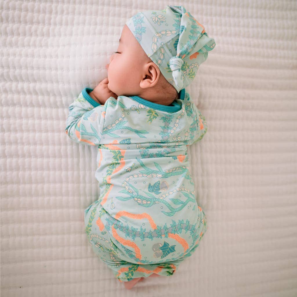 Lei Stand Bamboo Layette Gown: 3-6M - Main Image