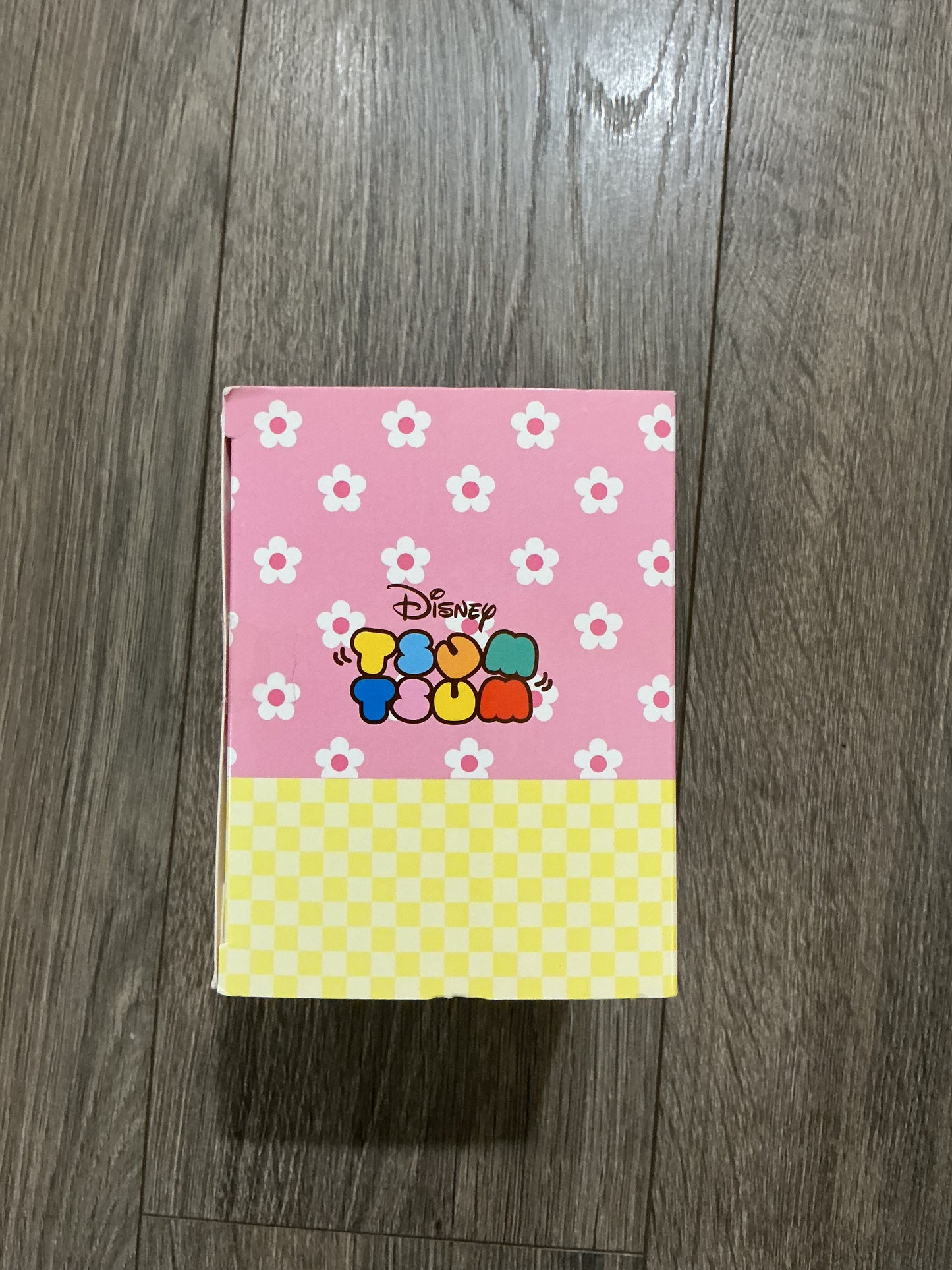 Disney Tsum Tsum, Tokyo 4 piece minnie Daisy, Marie Clarice Japanese authentic new with box ￼