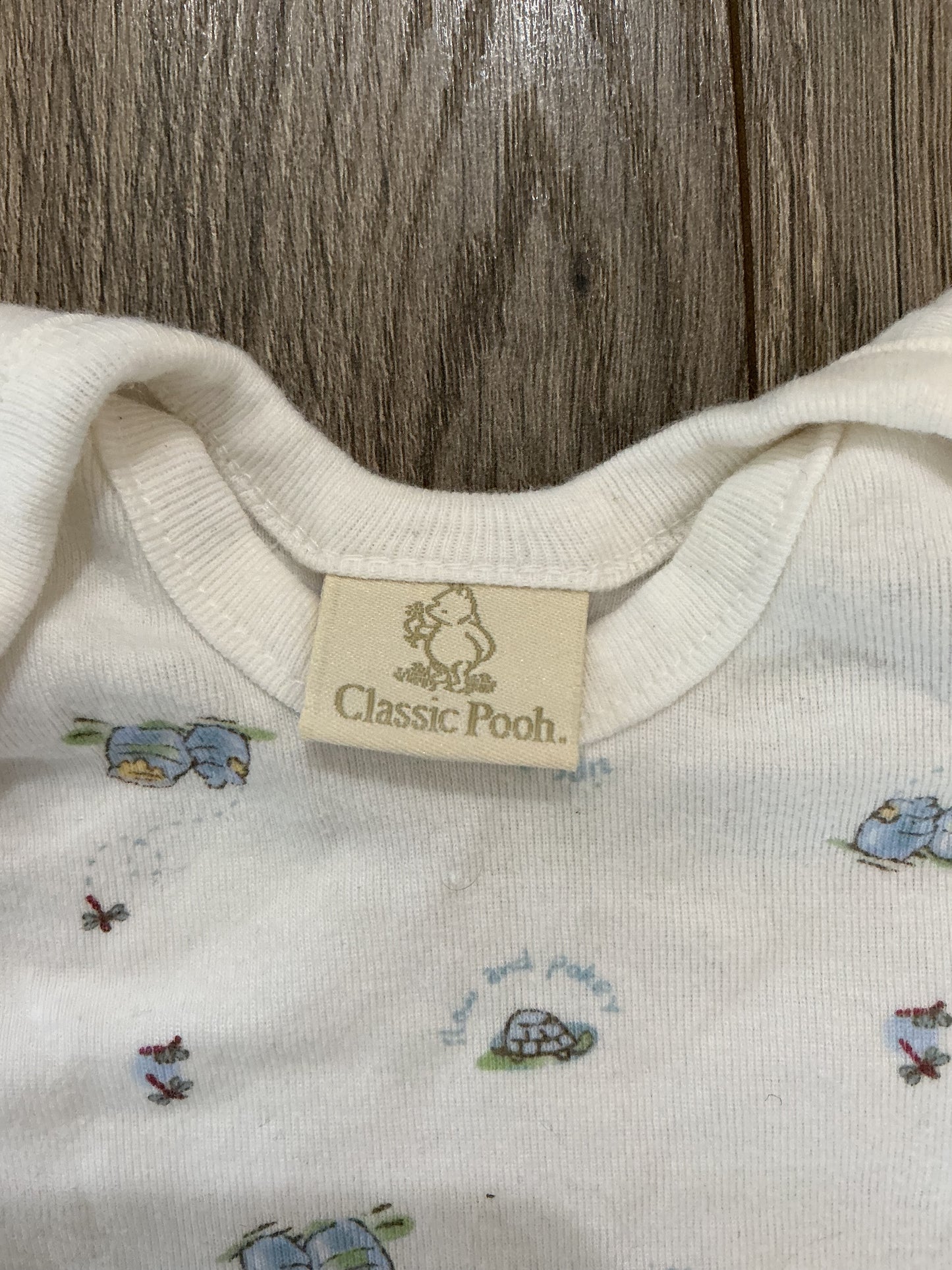 vintage classic pooh romper, one piece, blue white yellow turtle honey size 3-6 months ￼￼