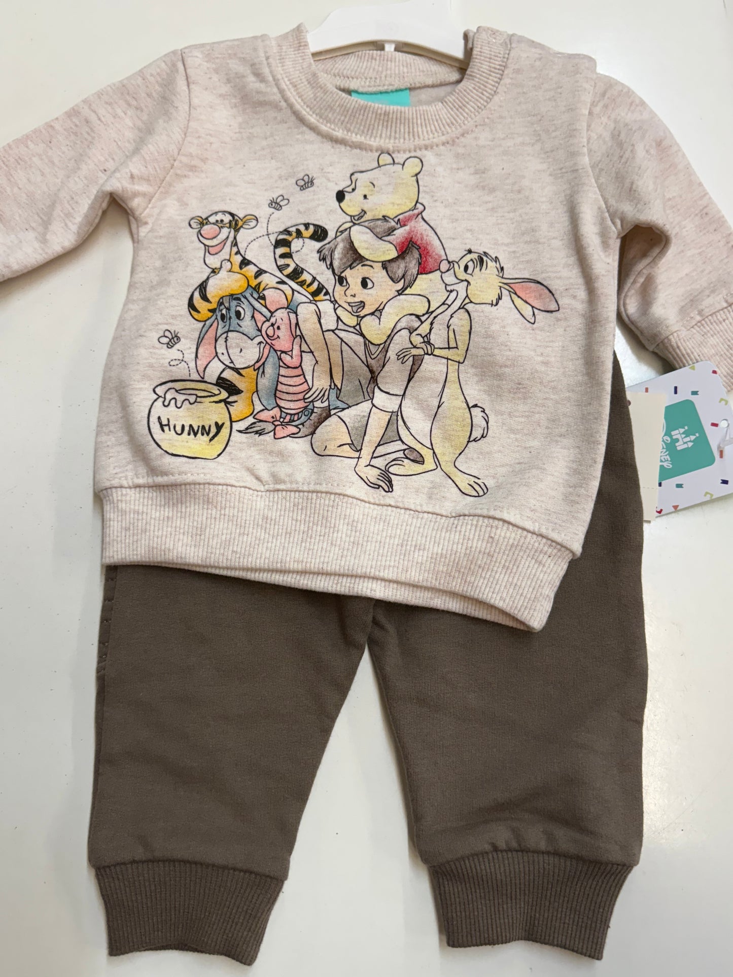 New 2pc Pooh Jogger Set, Newborn