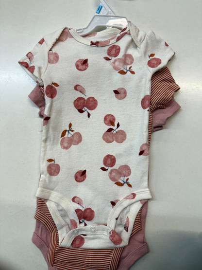 New Carter’s Bodysuits 3pk, 6m