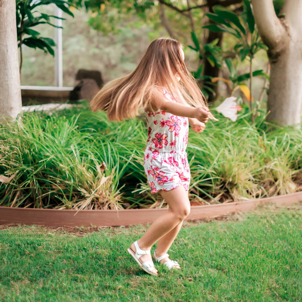 Hibiscus Kiss Girls Shortie Bamboo Romper: 18M