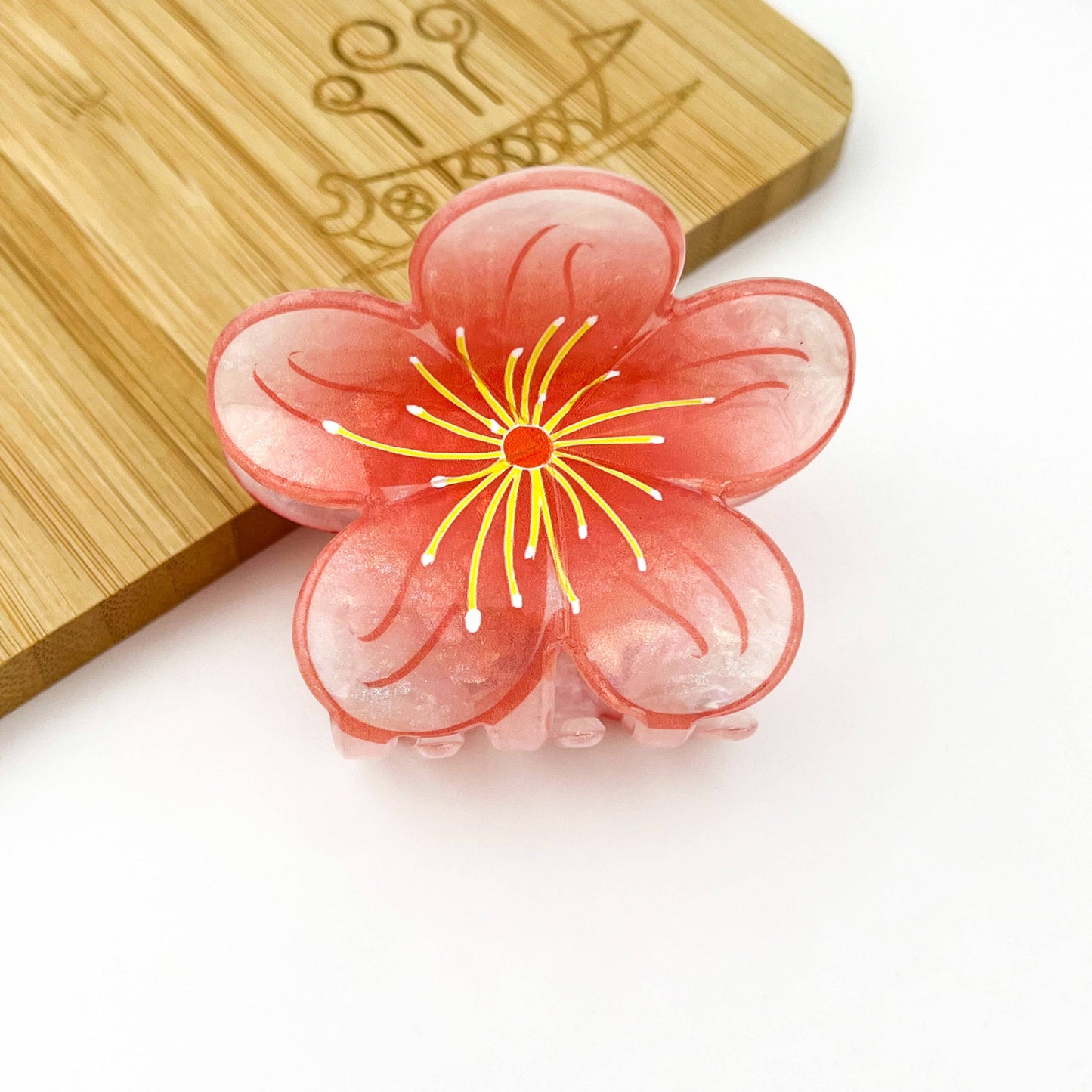 Sakura Claw Clip: Light Red