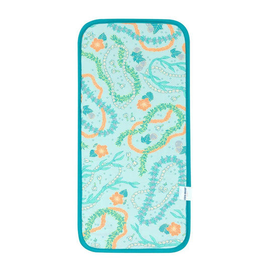 Lei Stand Burp Cloth
