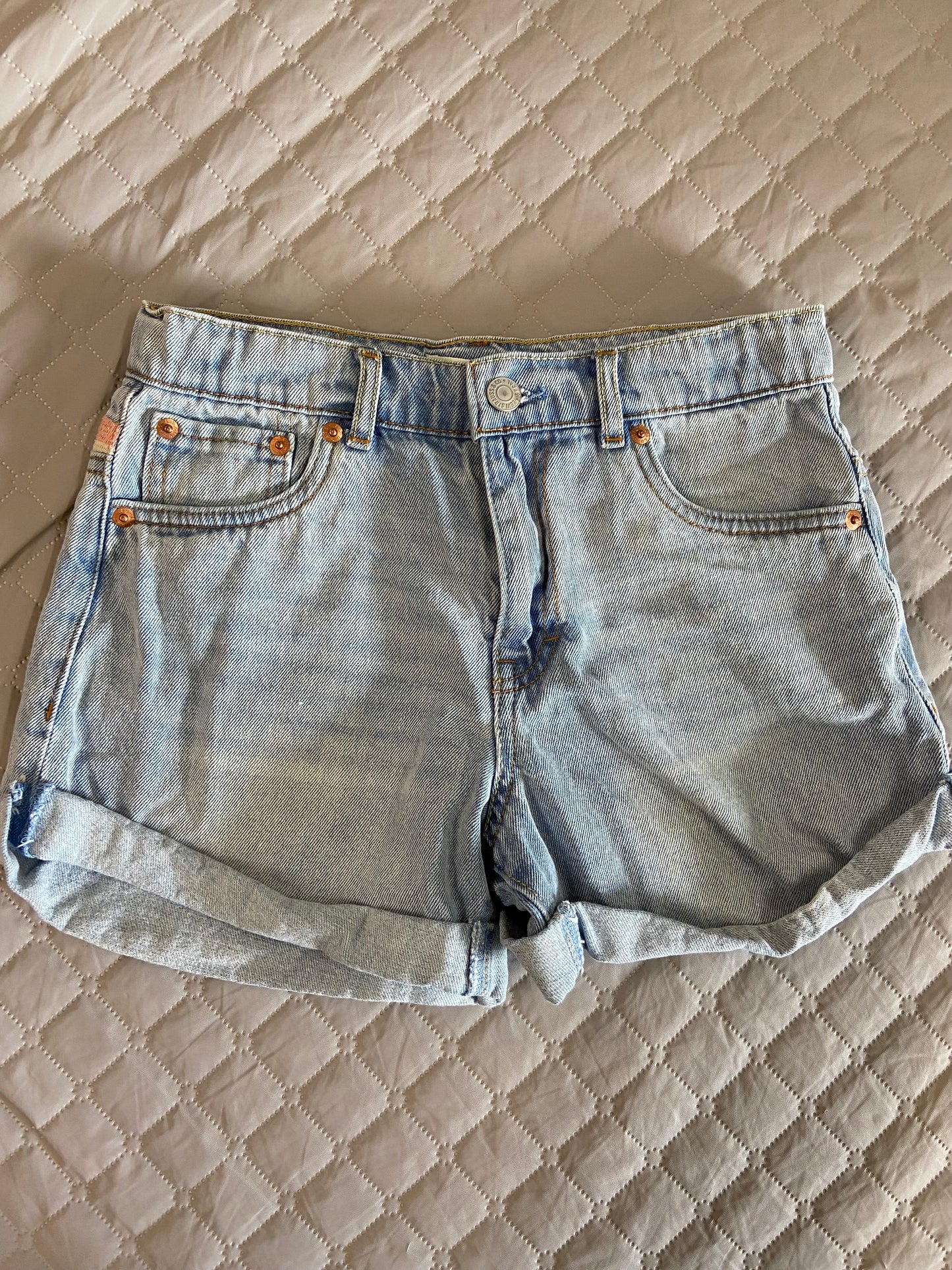 Levis Shorts, 12