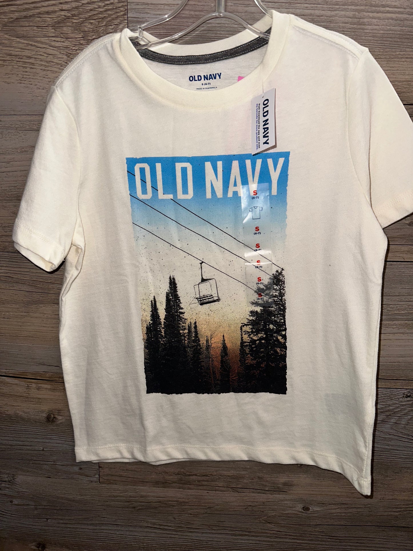 New Old Navy Shirt, Size 5T