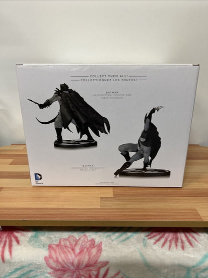 DC Collectibles BATMAN Black & White Statue Entertainment Earth Tony Millionaire