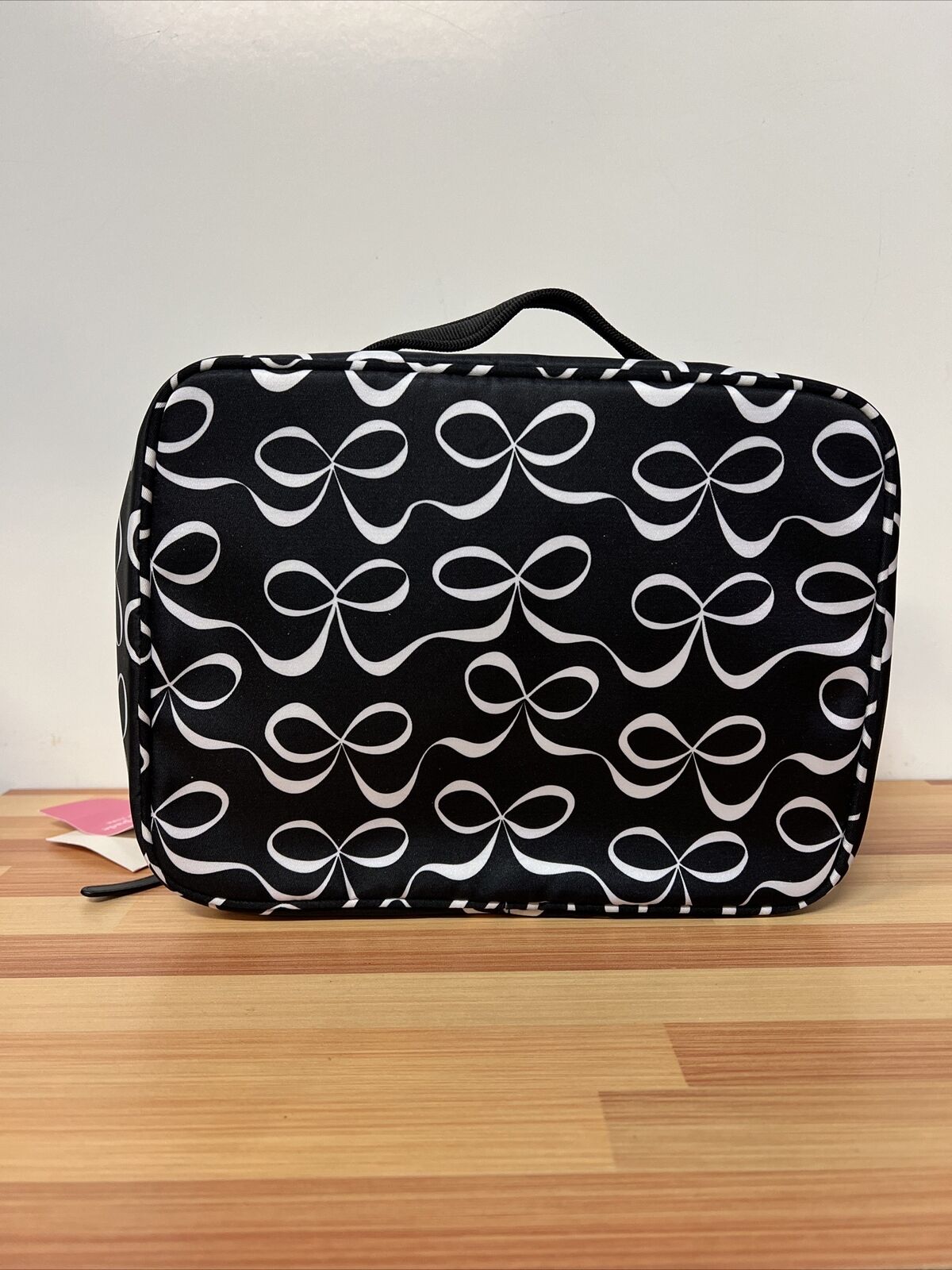 Kate spade travel bathroom on sale bag