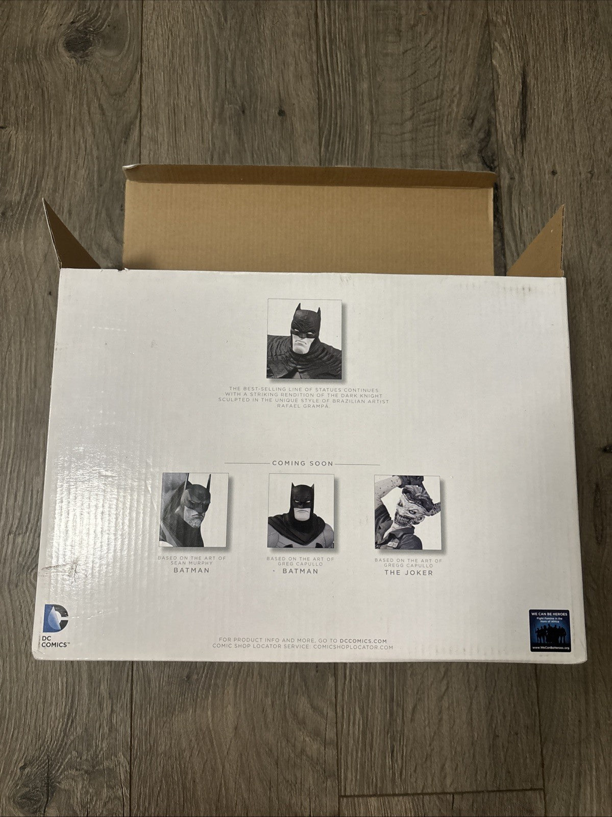 Batman Black and White Statue Rafael Grampa DC Collectibles Joker New