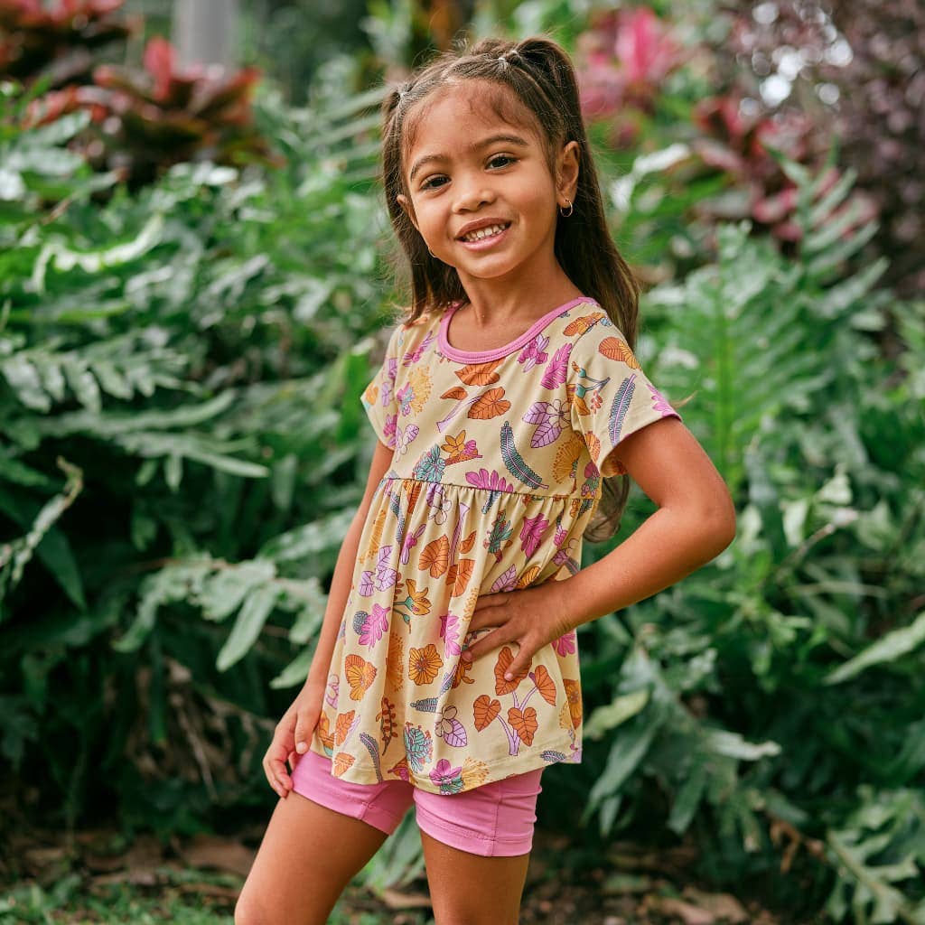 Roots & Blooms Short Sleeve Top and Shorts Set: 3T