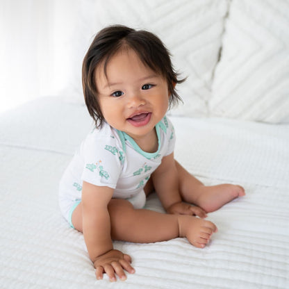 Honu Honi Bamboo Onesie: 0-6M