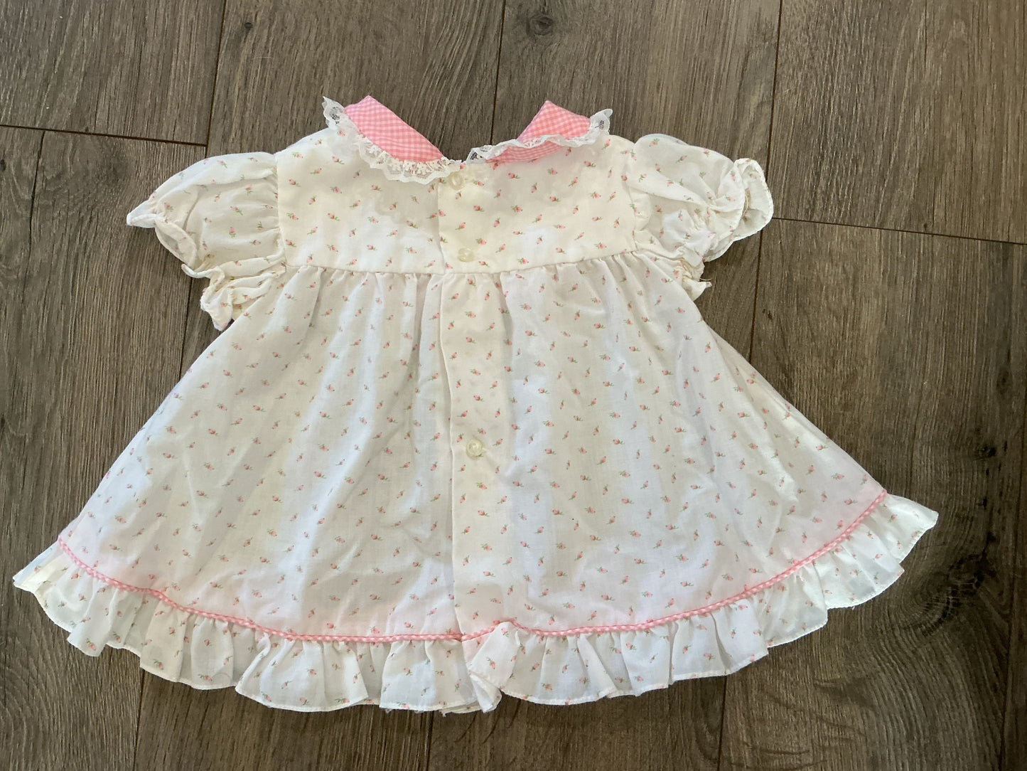 A Tury Tots Original Vintage Infant Girls Dress Ruffle Lace Butterfly Pink Floral Vintage