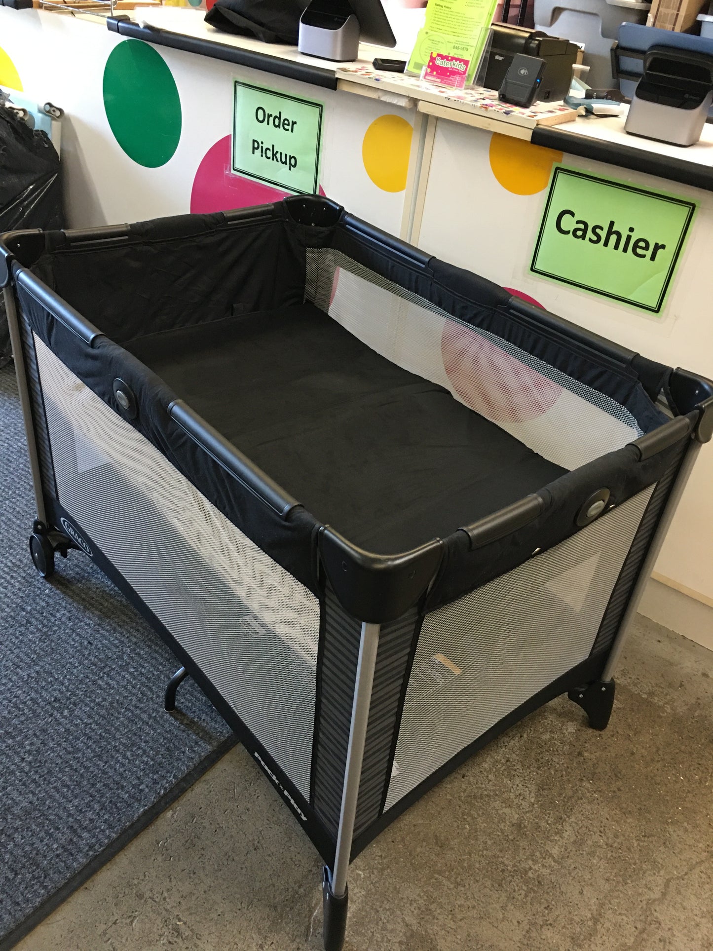 Graco Playard, Blk/Stripes