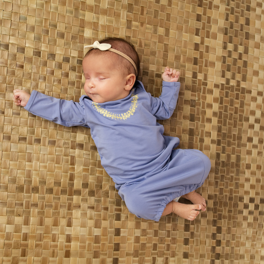 Lei Pua Kenikeni Bamboo Layette Gown: 3-6M