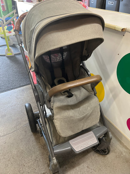 Nuna Mixx Stroller