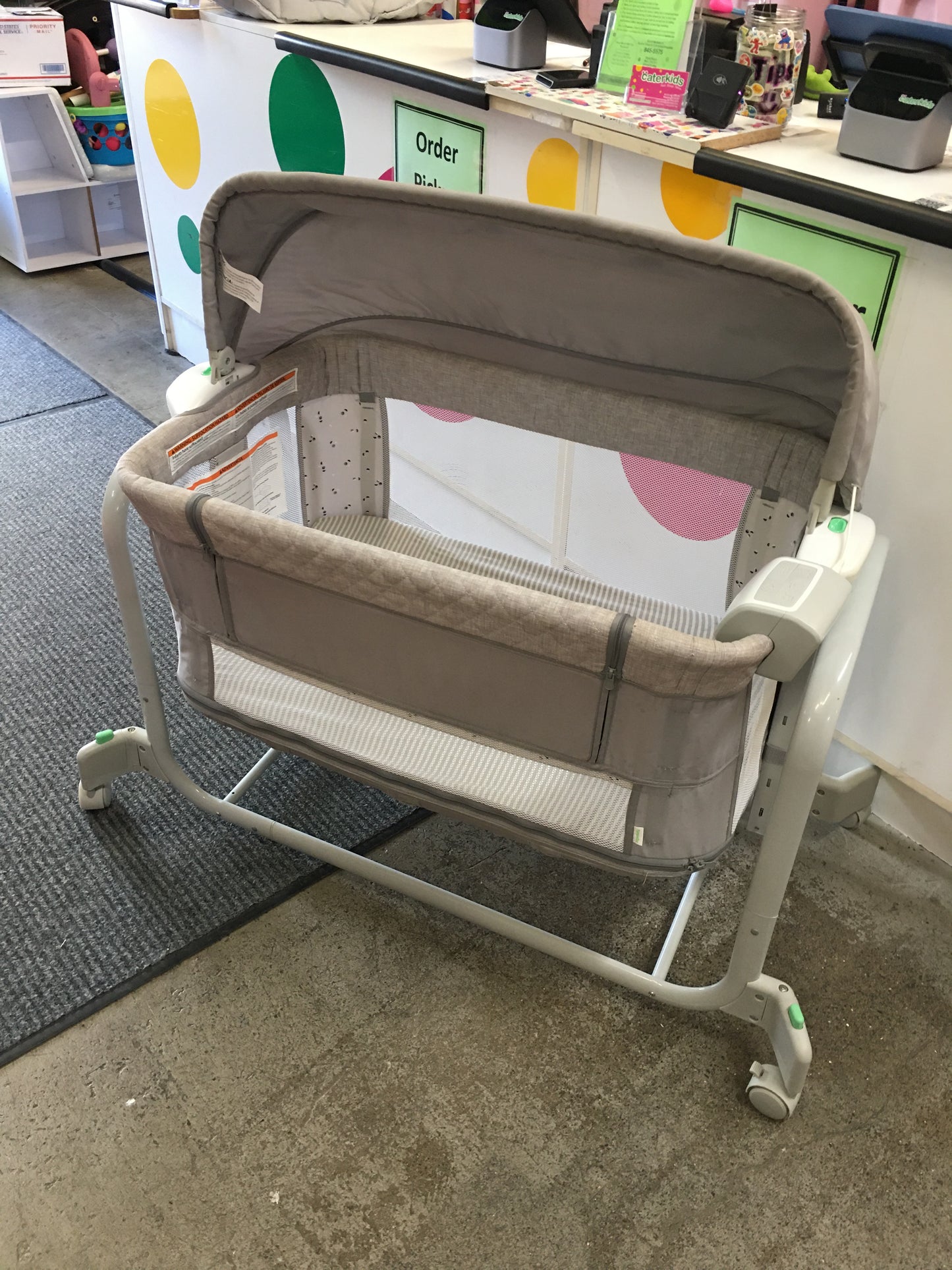 Ingenuity Dream Hero Starlight Bassinet