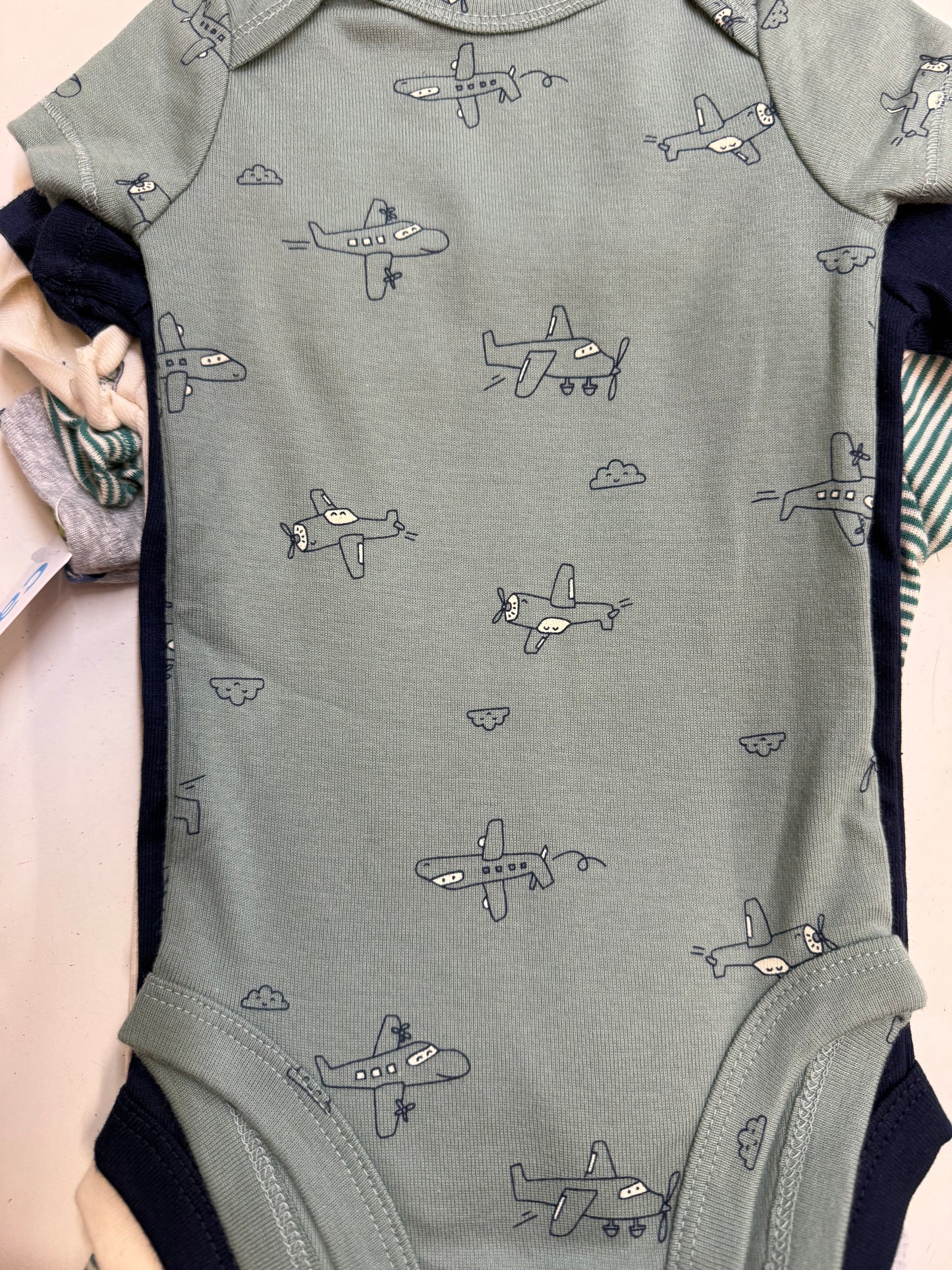 New Carter’s 5pc Bodysuit Set, 3m