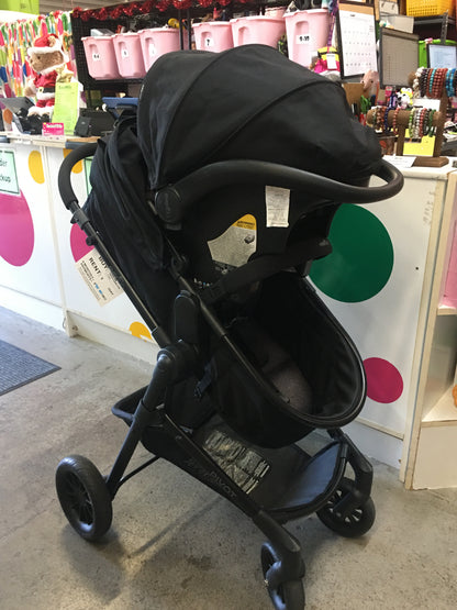 Evenflo Pivot Stroller + Free Matching Car Seat