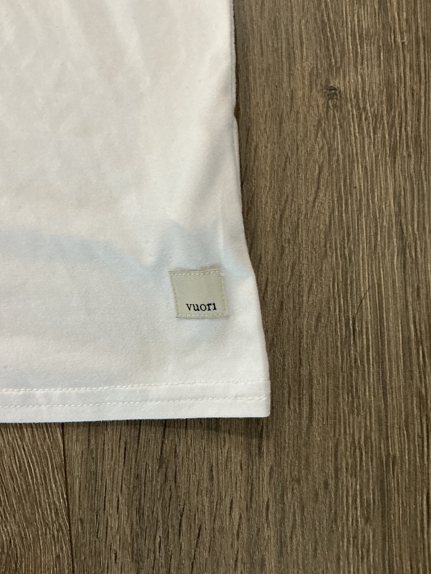 Vuori Women's Energy Top White Sz Small NWT MSRP $52