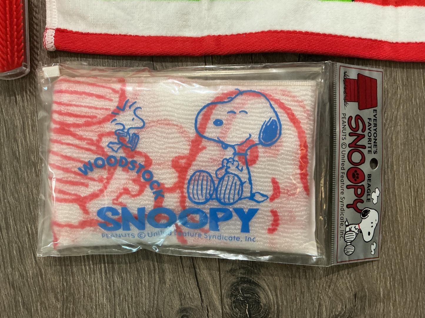 vintage Snoopy bath and grooming, bundle brush wash cloth towel, scrub￼