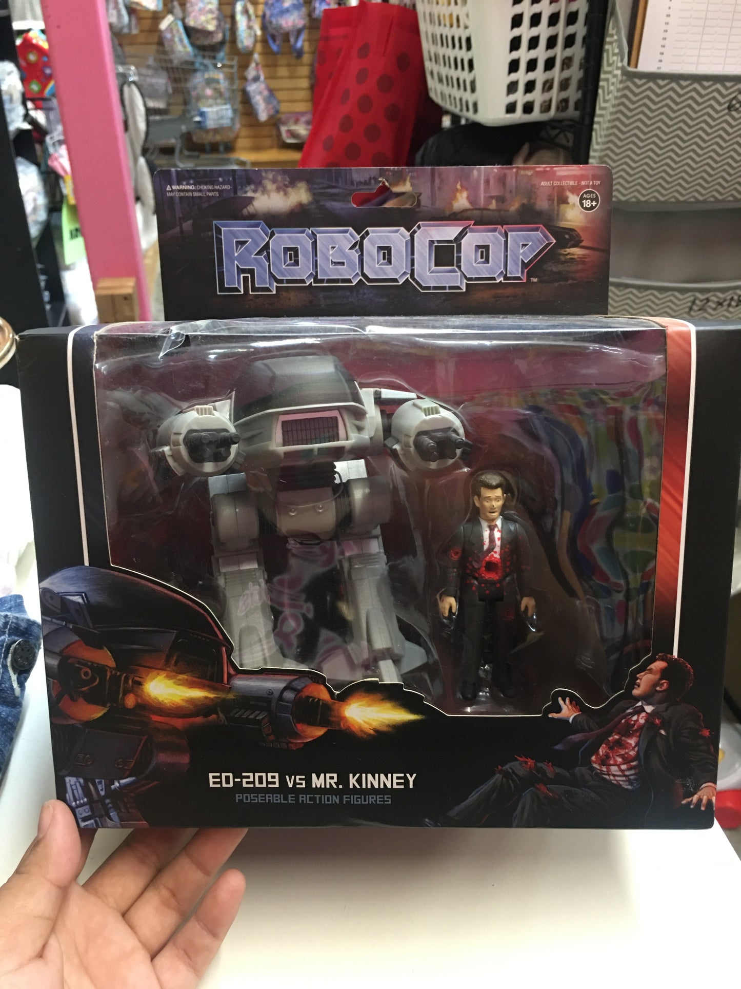 RoboCop Ed-209 Vs. Mr. Kinney Collectable Figure